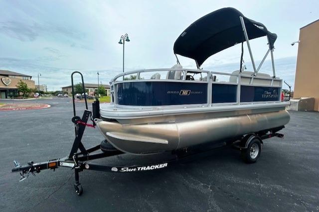 2026 Sun Tracker Bass Buggy 18 DLX