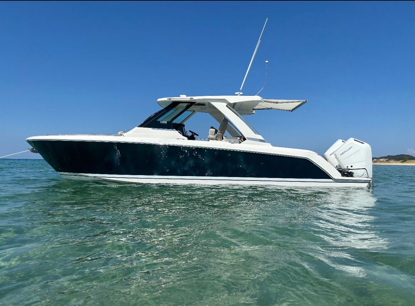 2024 Tiara Yachts 34 LS