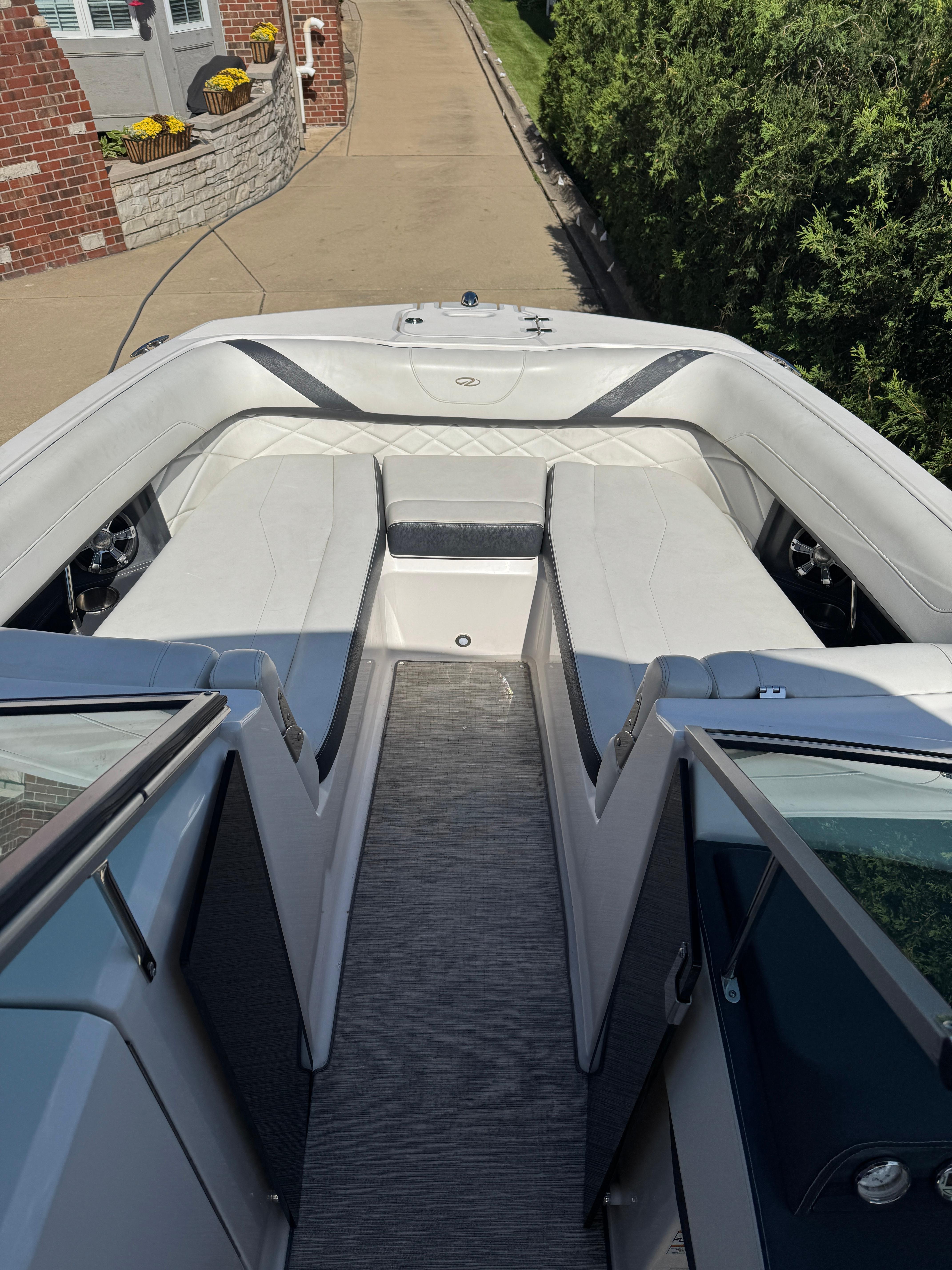 2018 Regal 26 FasDeck - 8