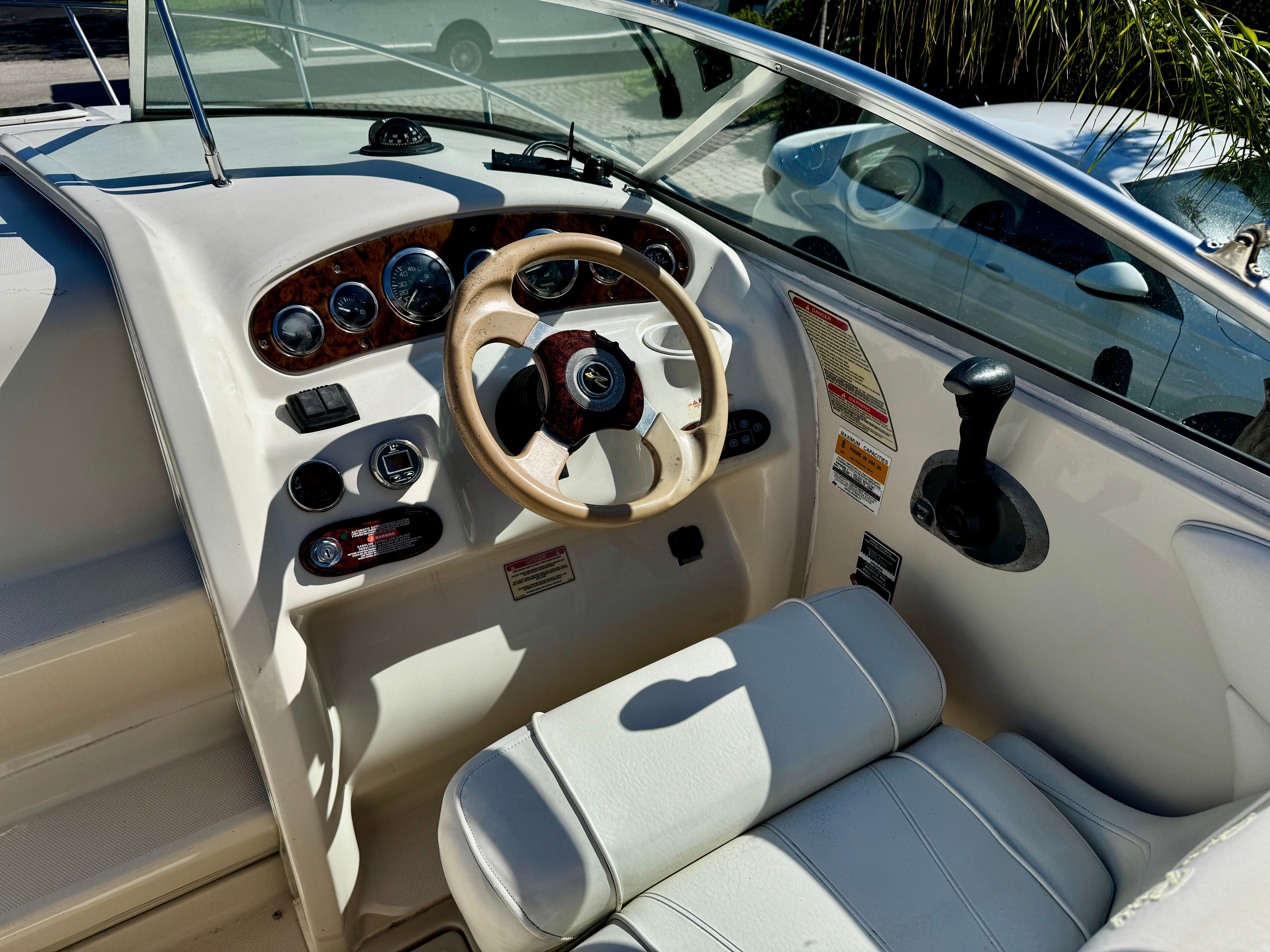 2002 Sea Ray 225 Weekender - 10