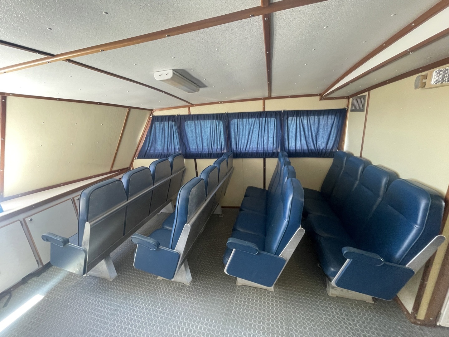 1993 Breaux Brothers Crew Boat - Image 10