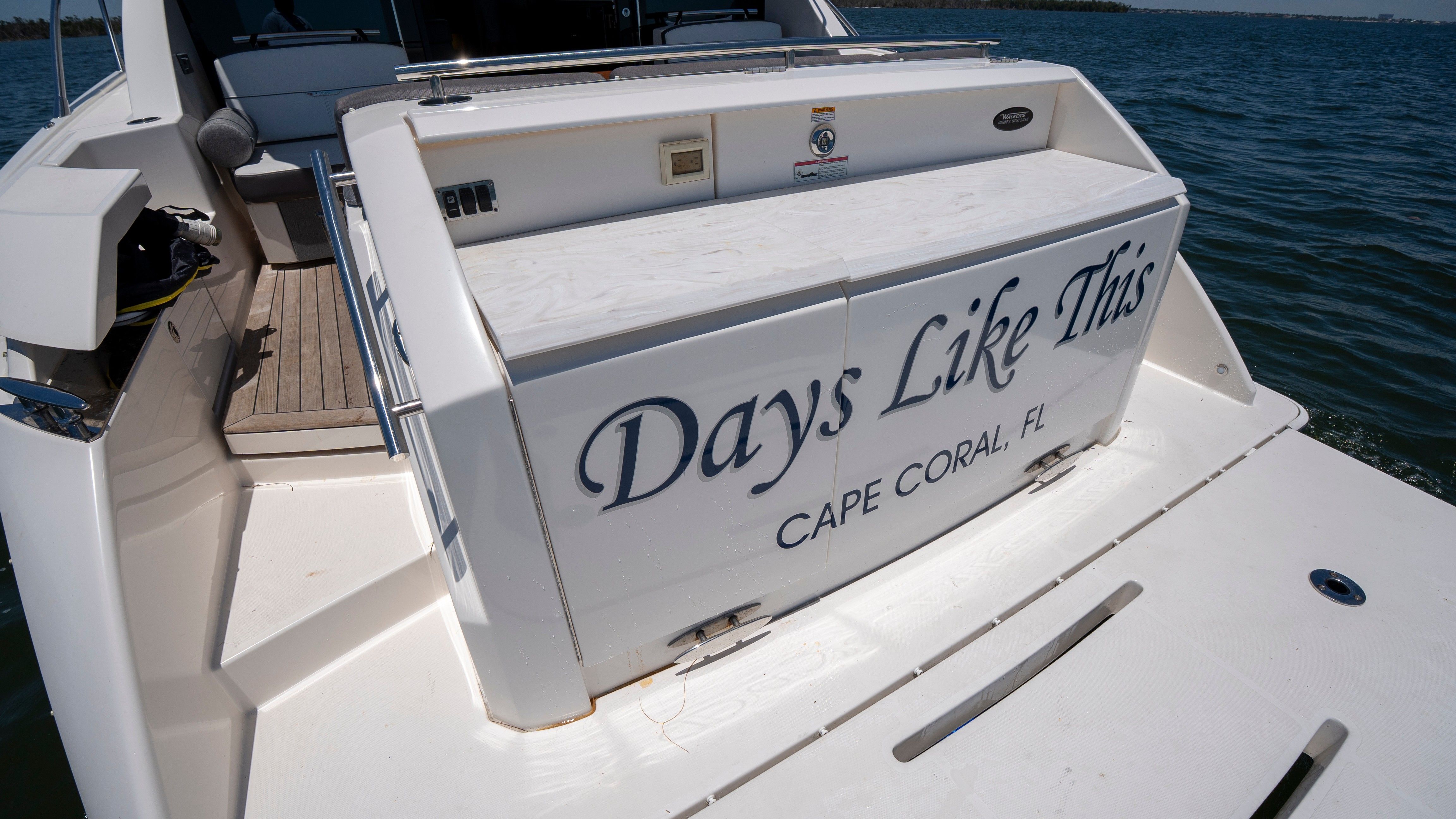 2018 Tiara Yachts 44 Coupe - 40