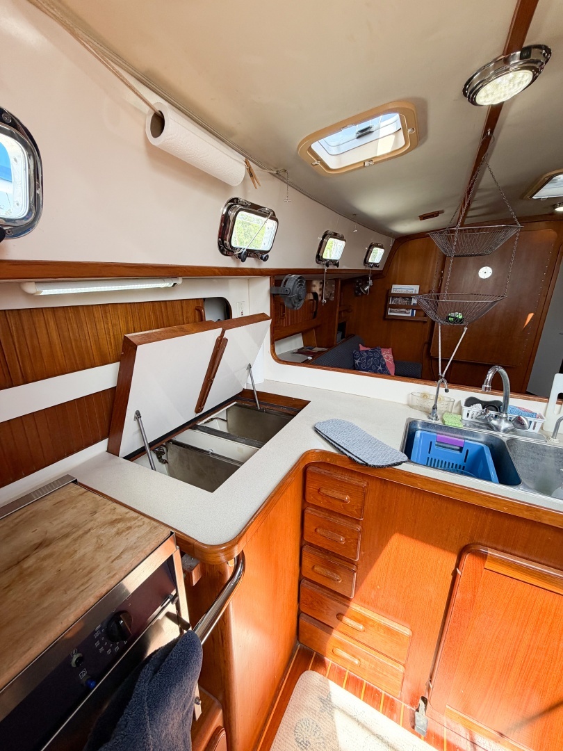 2001 Caliber 40 LRC - Image 39