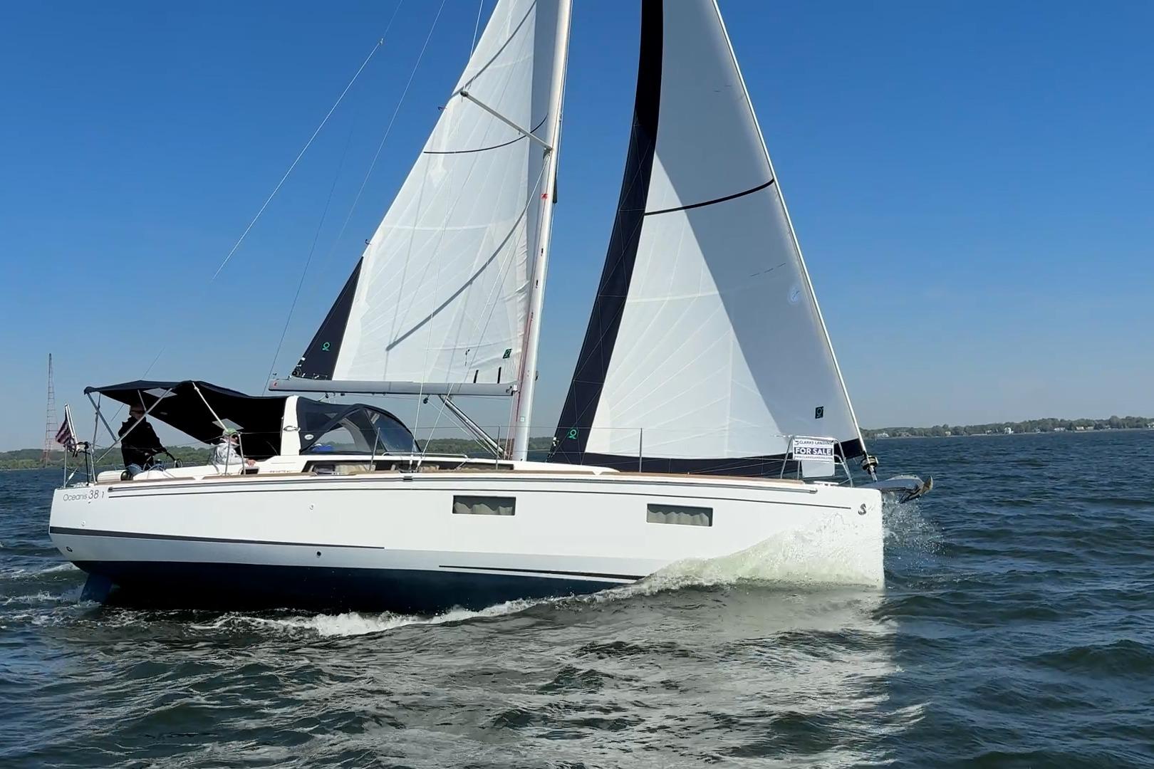 2021 Beneteau Oceanis 38.1