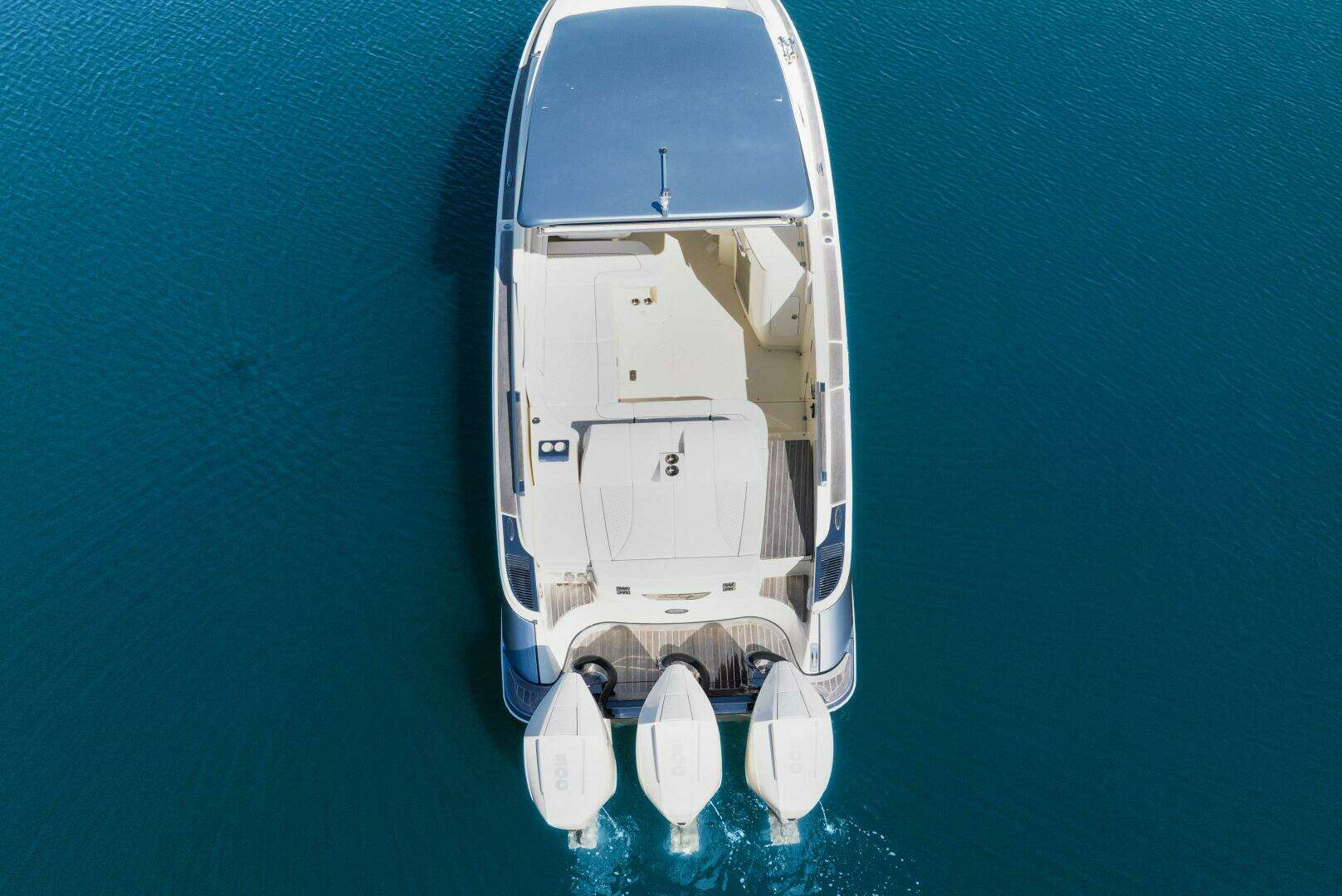 2021 Chris-Craft Launch 35 GT OB - Image 10