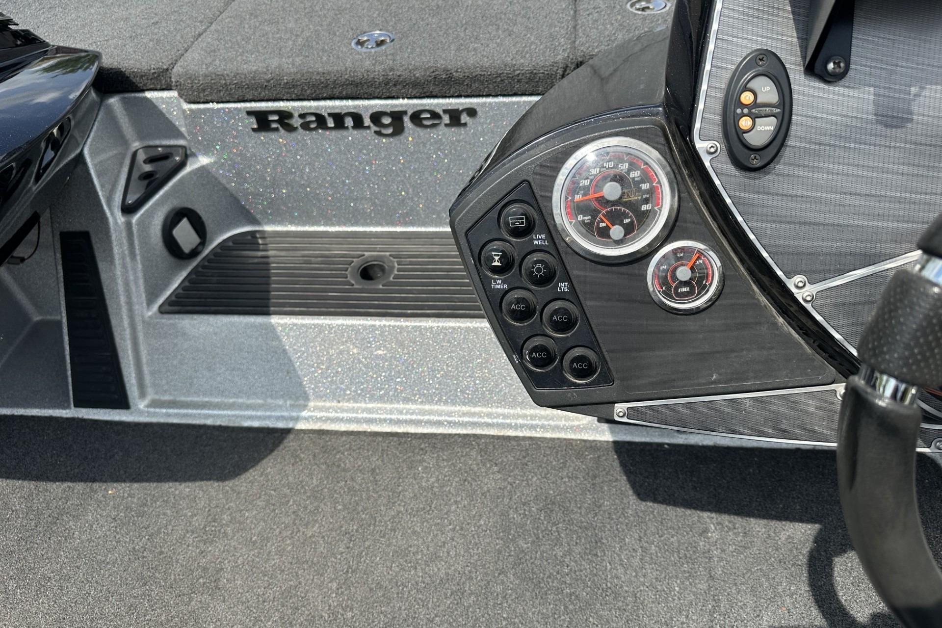 2018 Ranger Z518 boat dashboard with gauges and control panel.