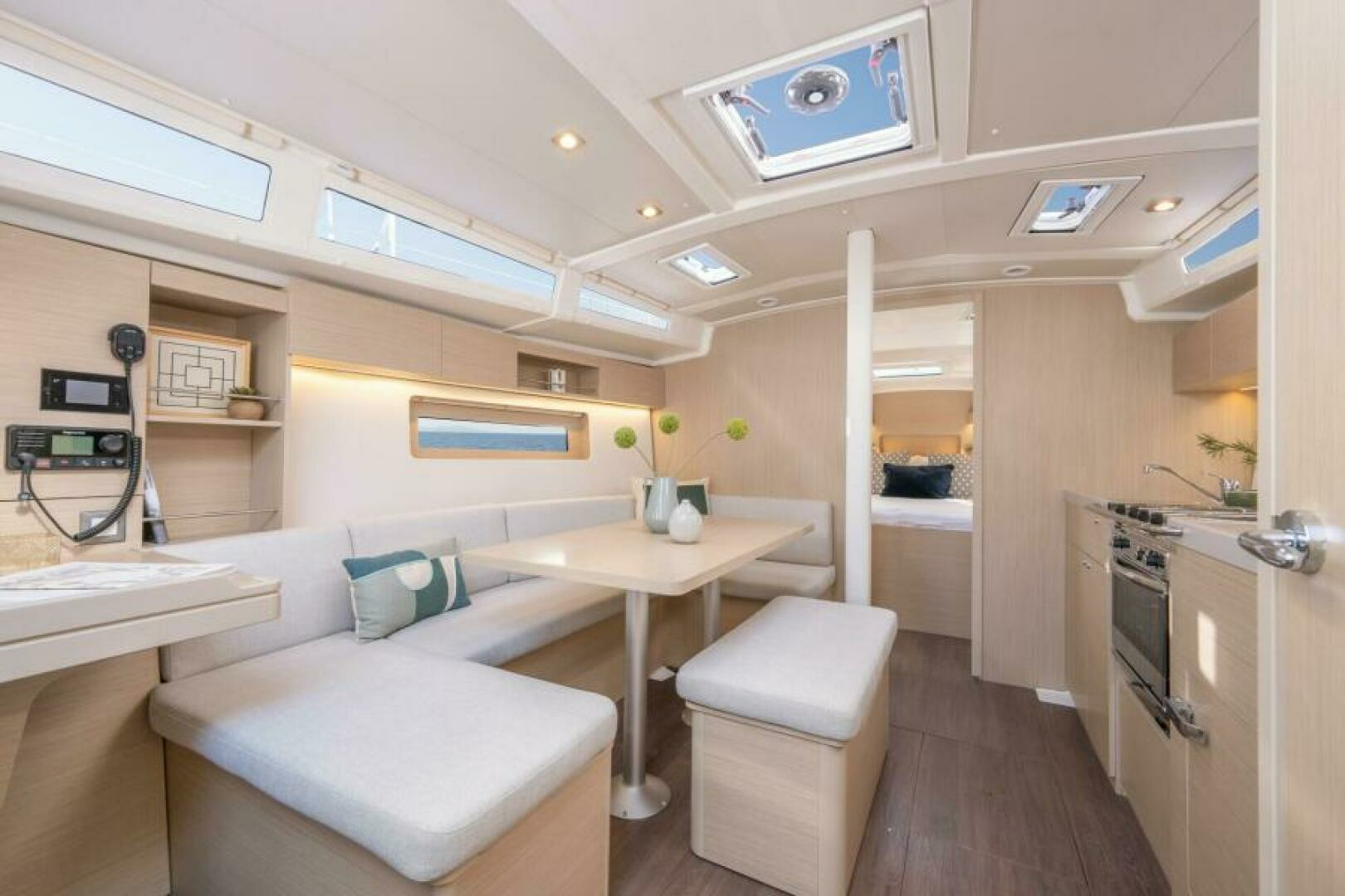 2024 Beneteau Oceanis 37.1 - Image 7