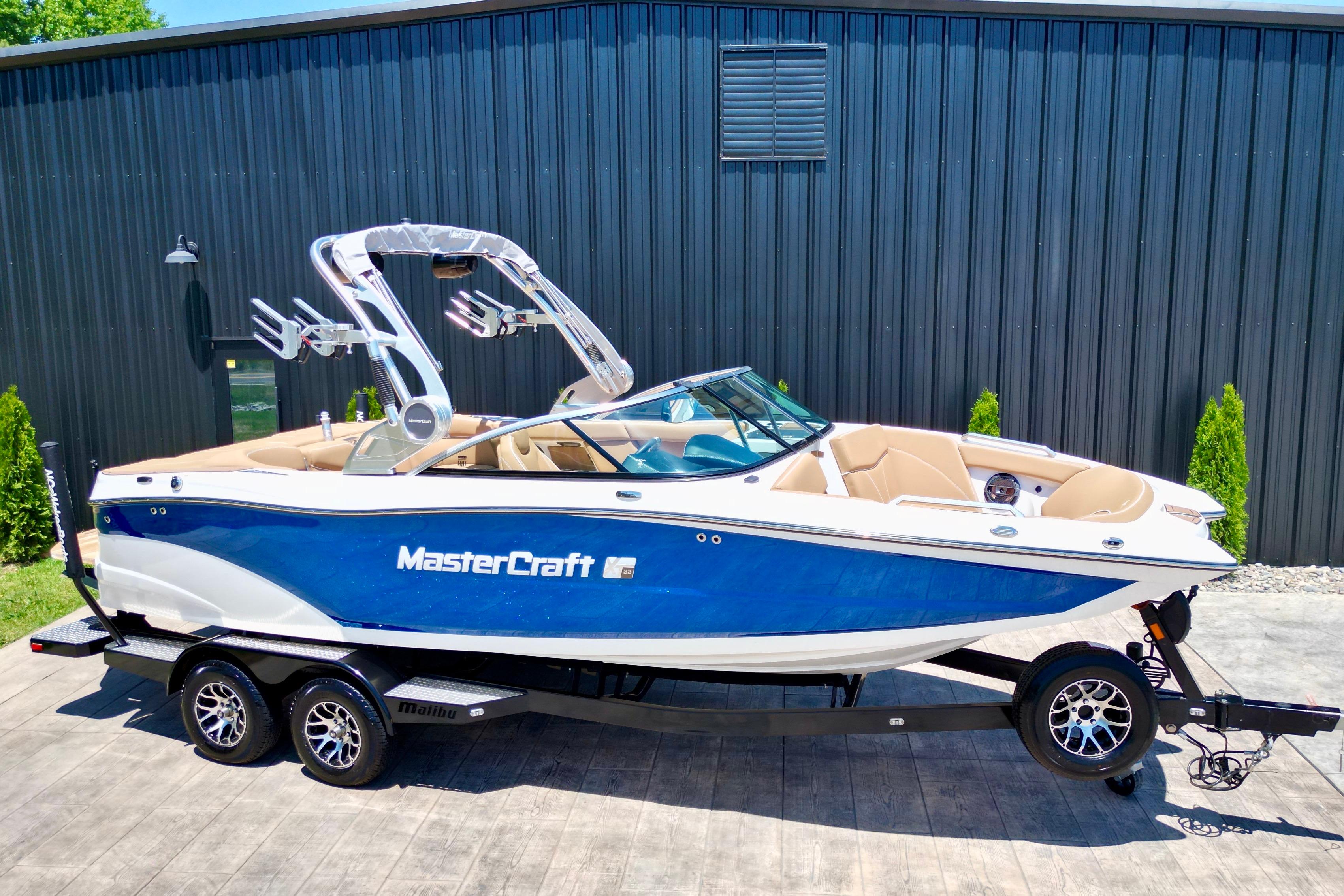 2020 MasterCraft XT22