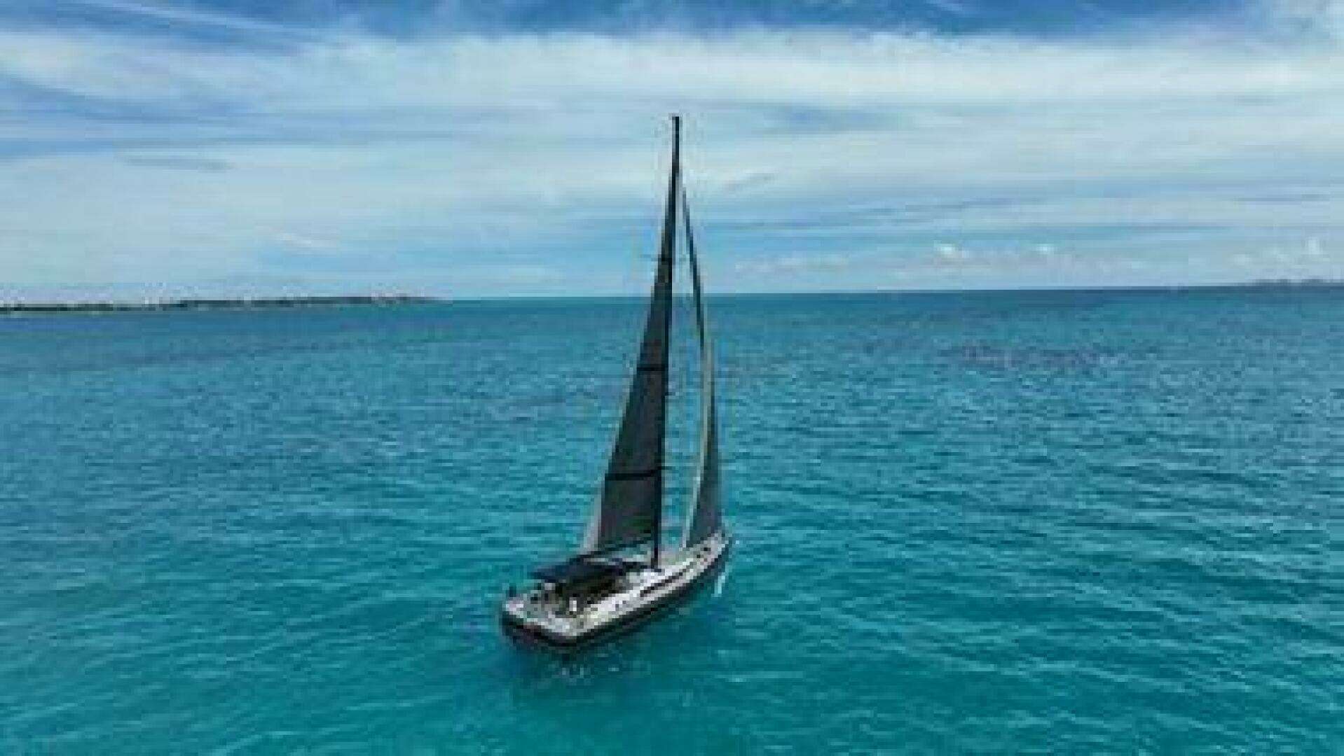 2022 Beneteau Oceanis Yacht 62 - Image 2
