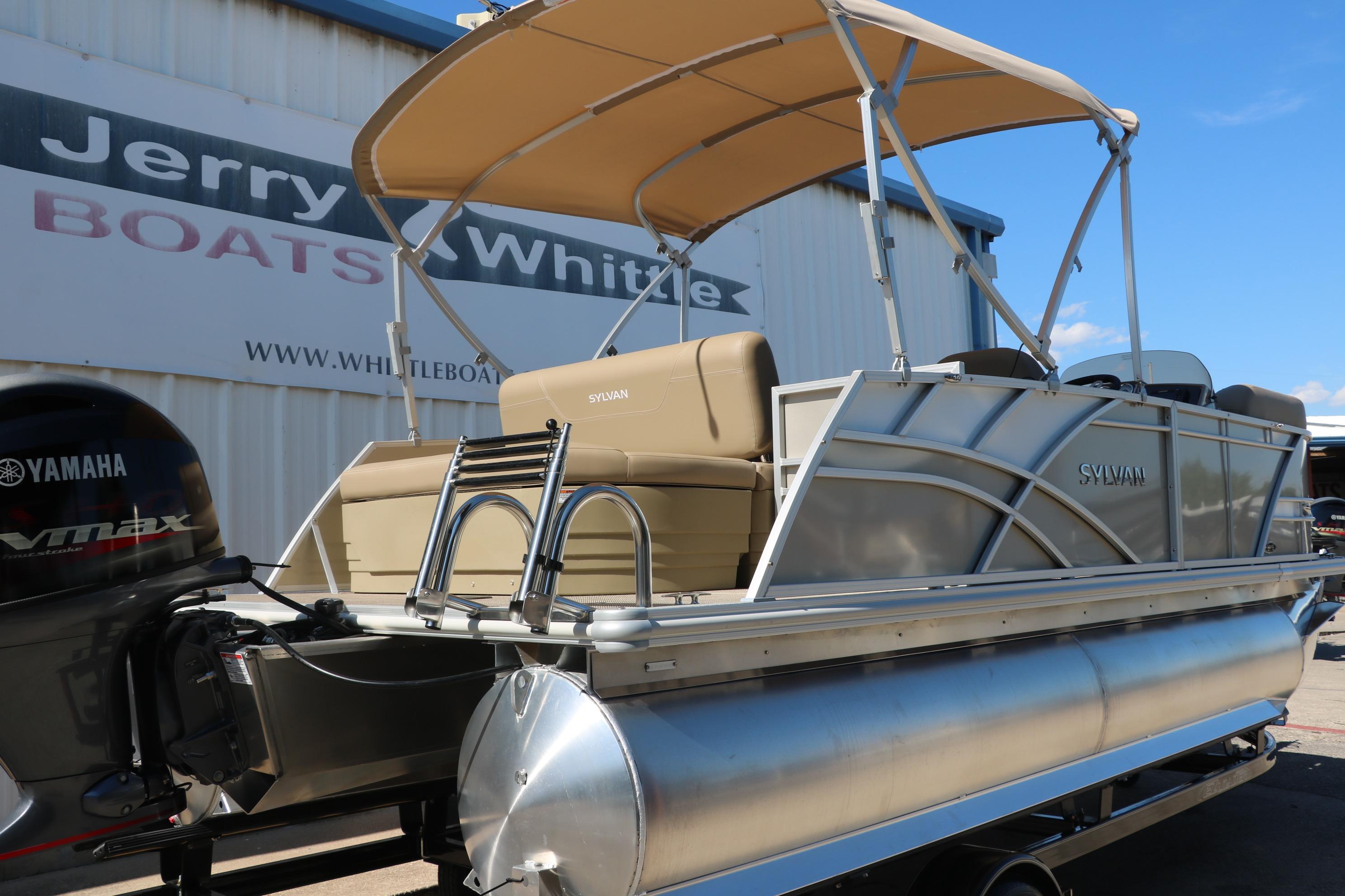 2025 Sylvan Mirage 820 CLZ DH pontoon boat with Yamaha engine at dealership.