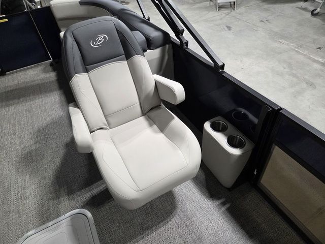 2026 BARLETTA BOATS Sanza 22 QC - 15
