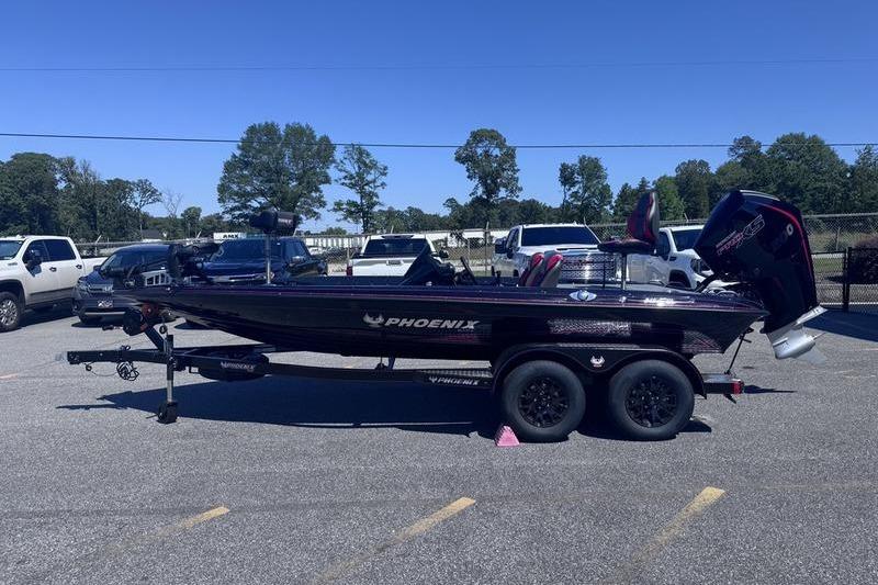 2026 Phoenix 819 ZXL