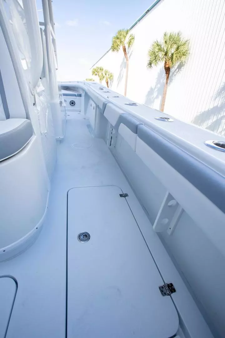 2026 Yellowfin Offshore - Image 14