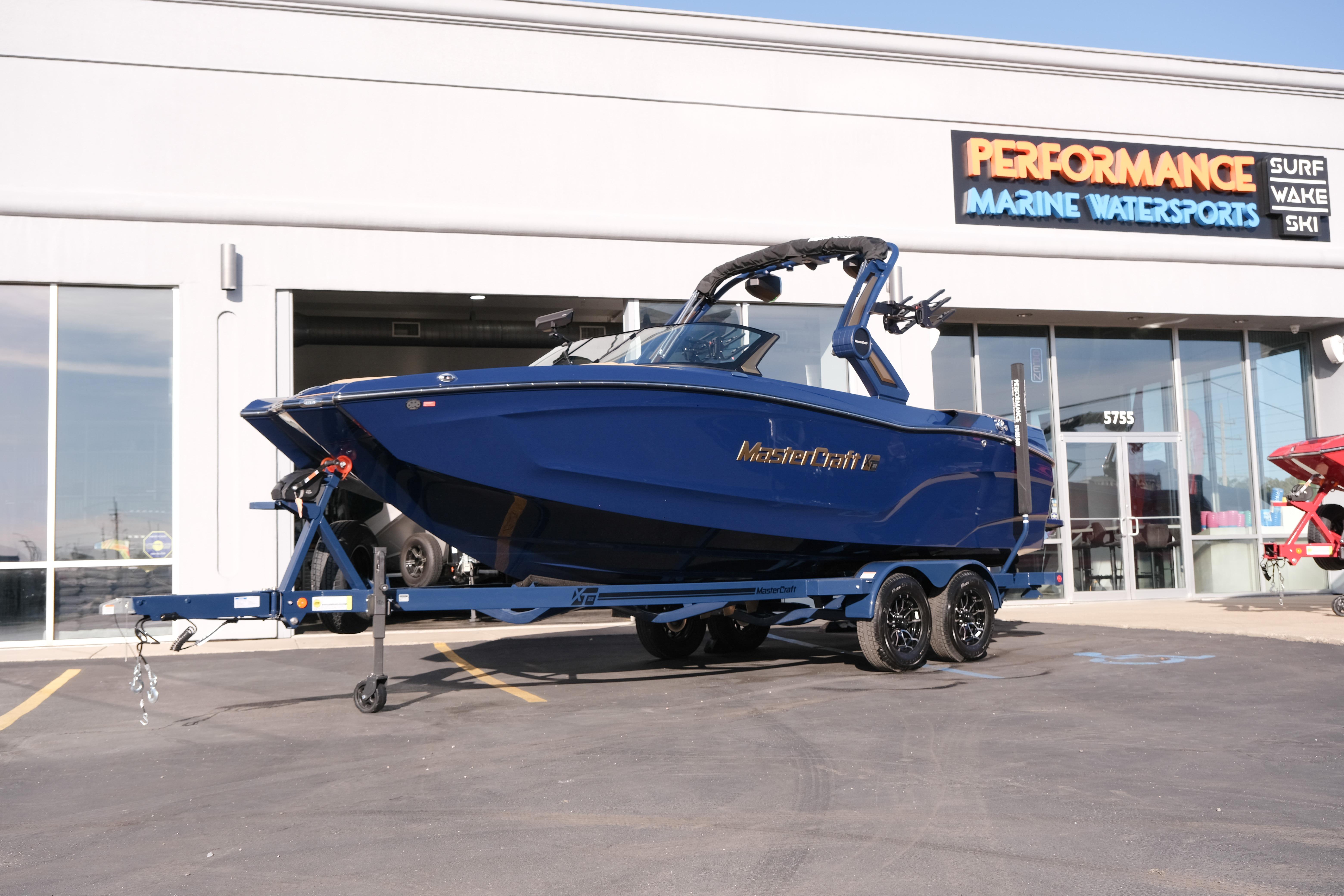 2026 MasterCraft XT22