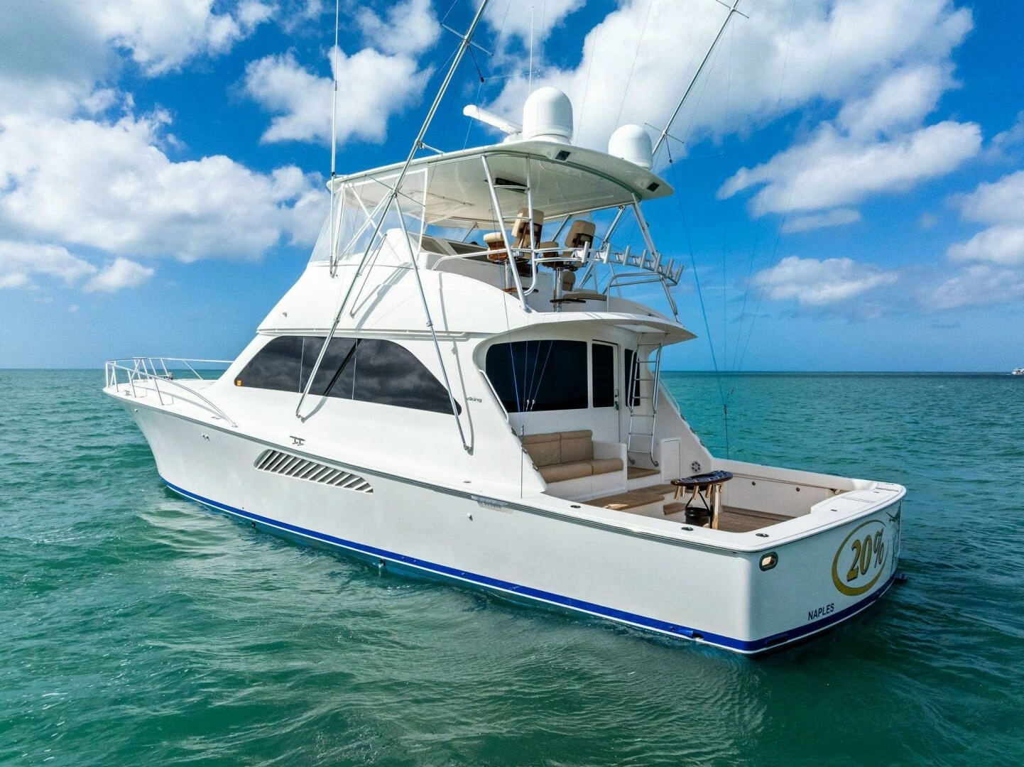 2008 Viking 64 Convertible - Image 13