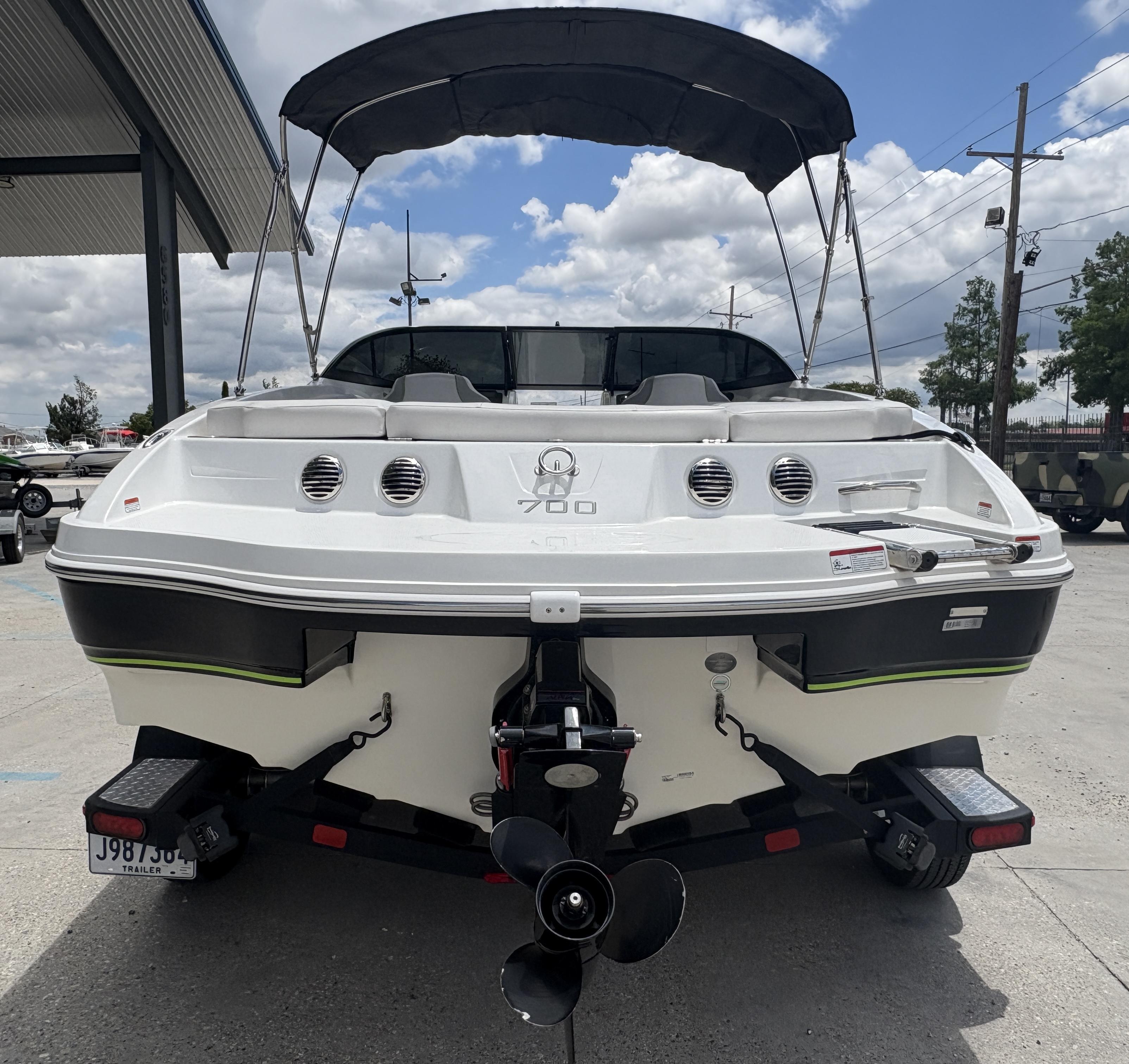 2019 Tahoe 700 - 9