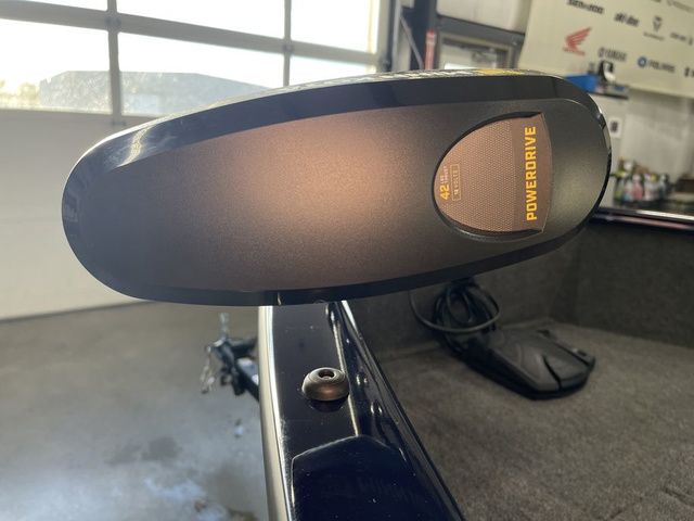 2026 Tracker Super Guide V-16 SC - 12