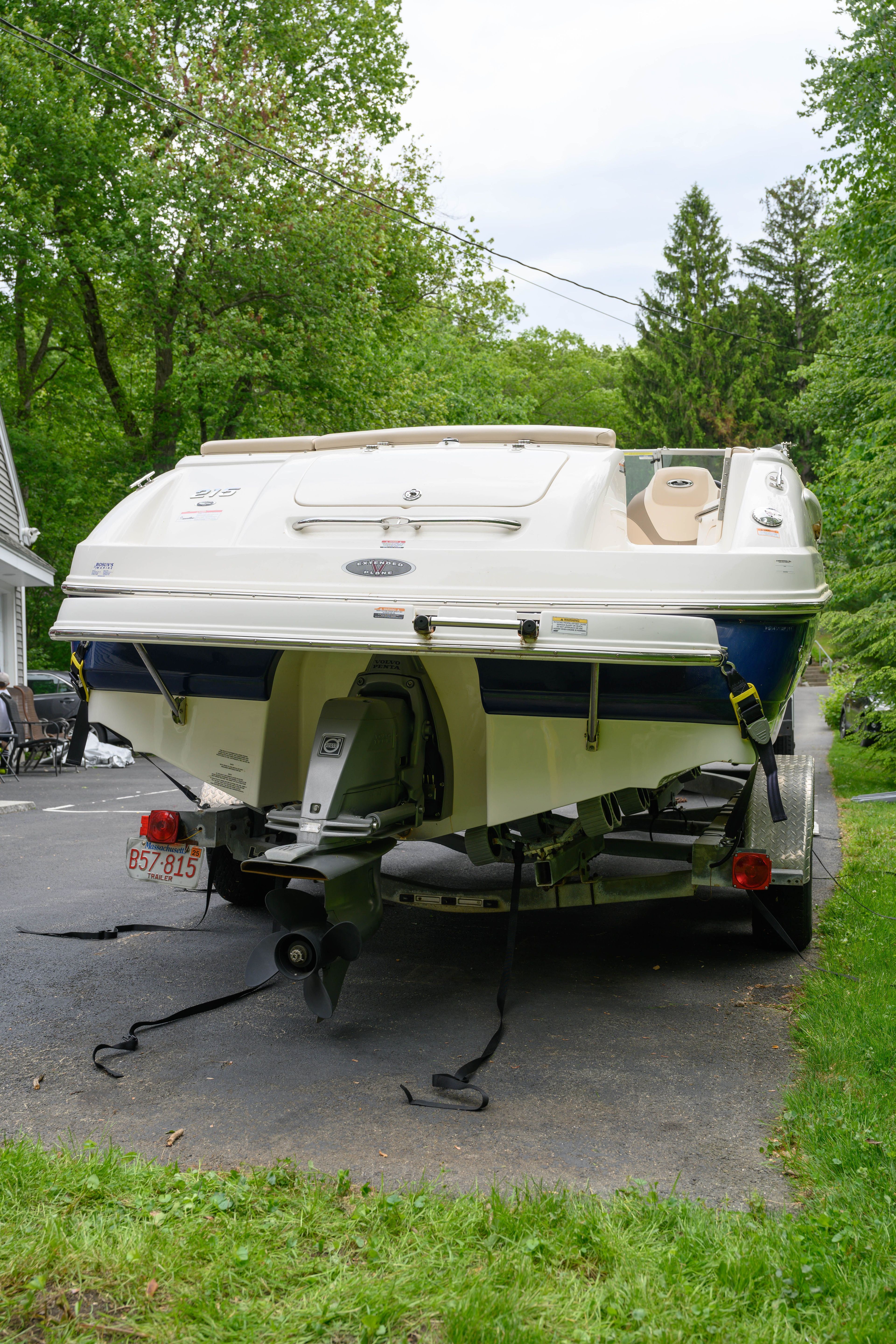 2011 Chaparral 215 SSi - 12