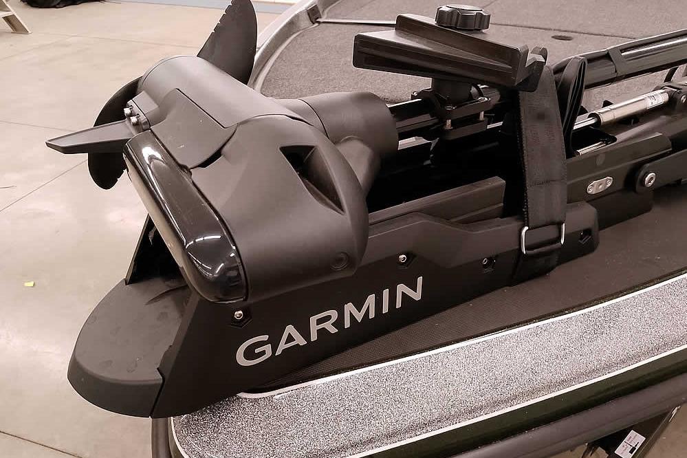 Garmin equipment on 2026 Ranger Z519R Cup-Equipped boat, showcasing advanced technology.
