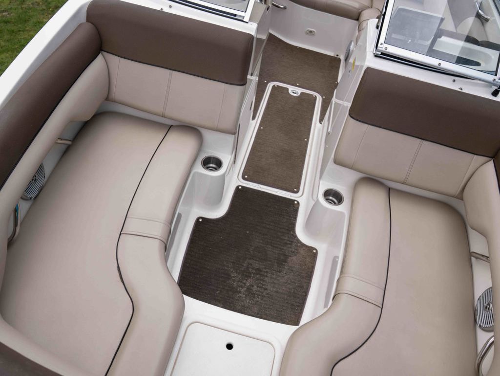 2015 Bayliner 195 DB - 12