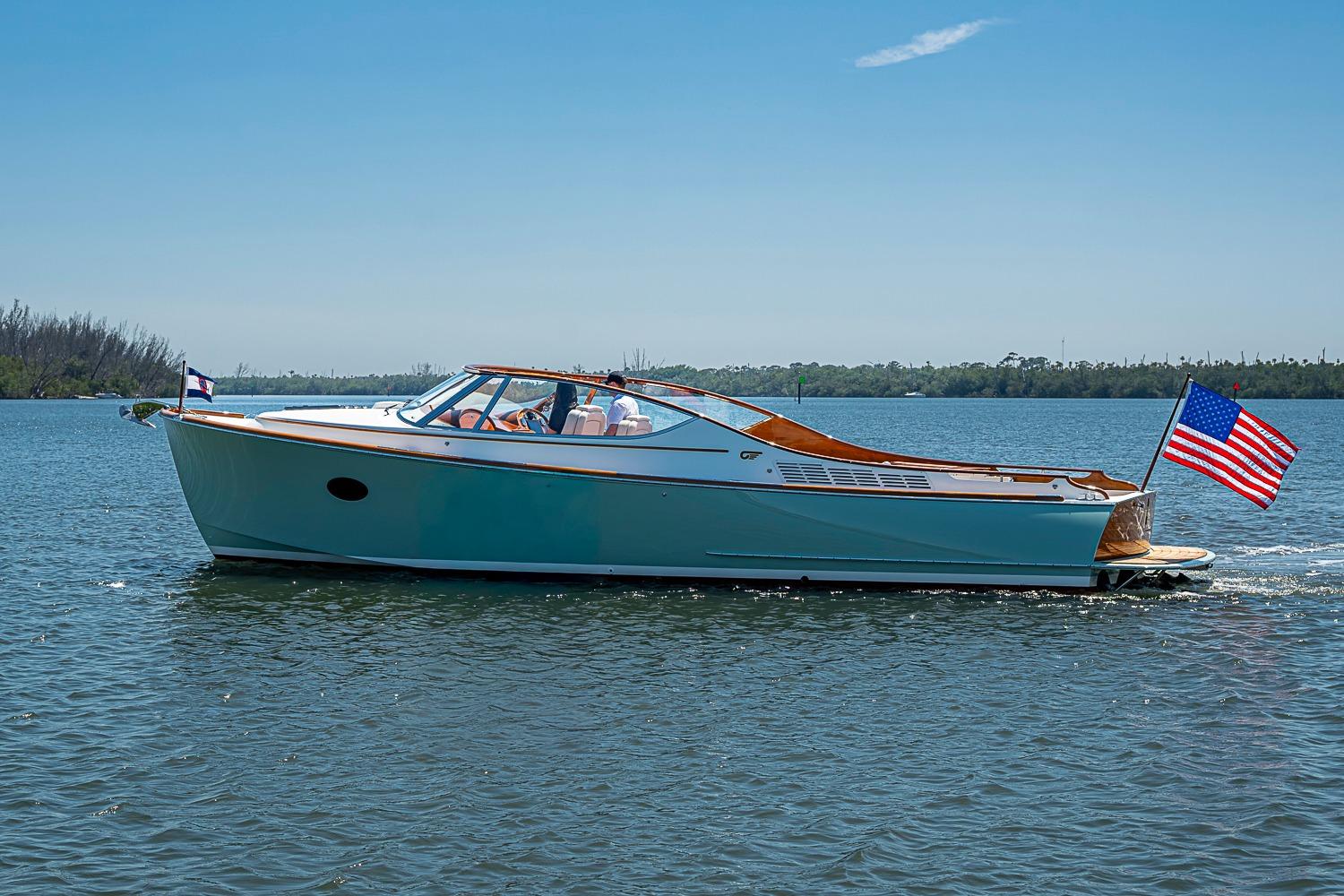 2017 Hinckley Talaria 34R