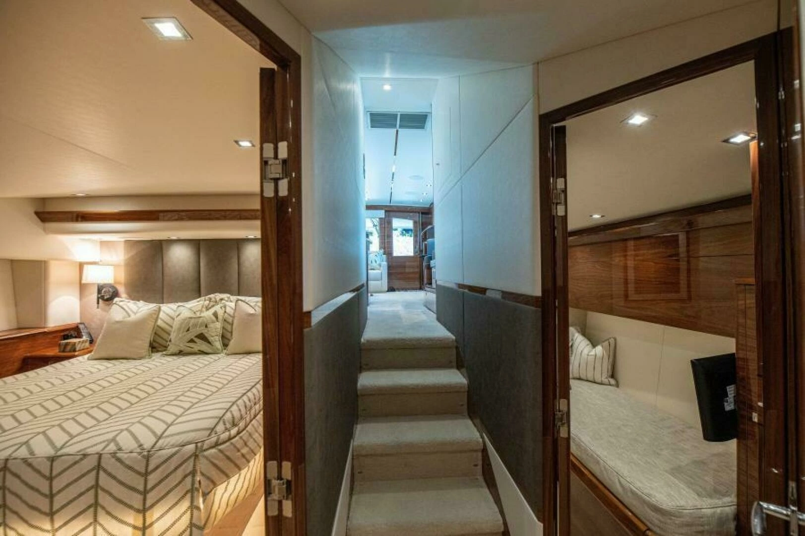 2023 Viking 64 Convertible - Image 21