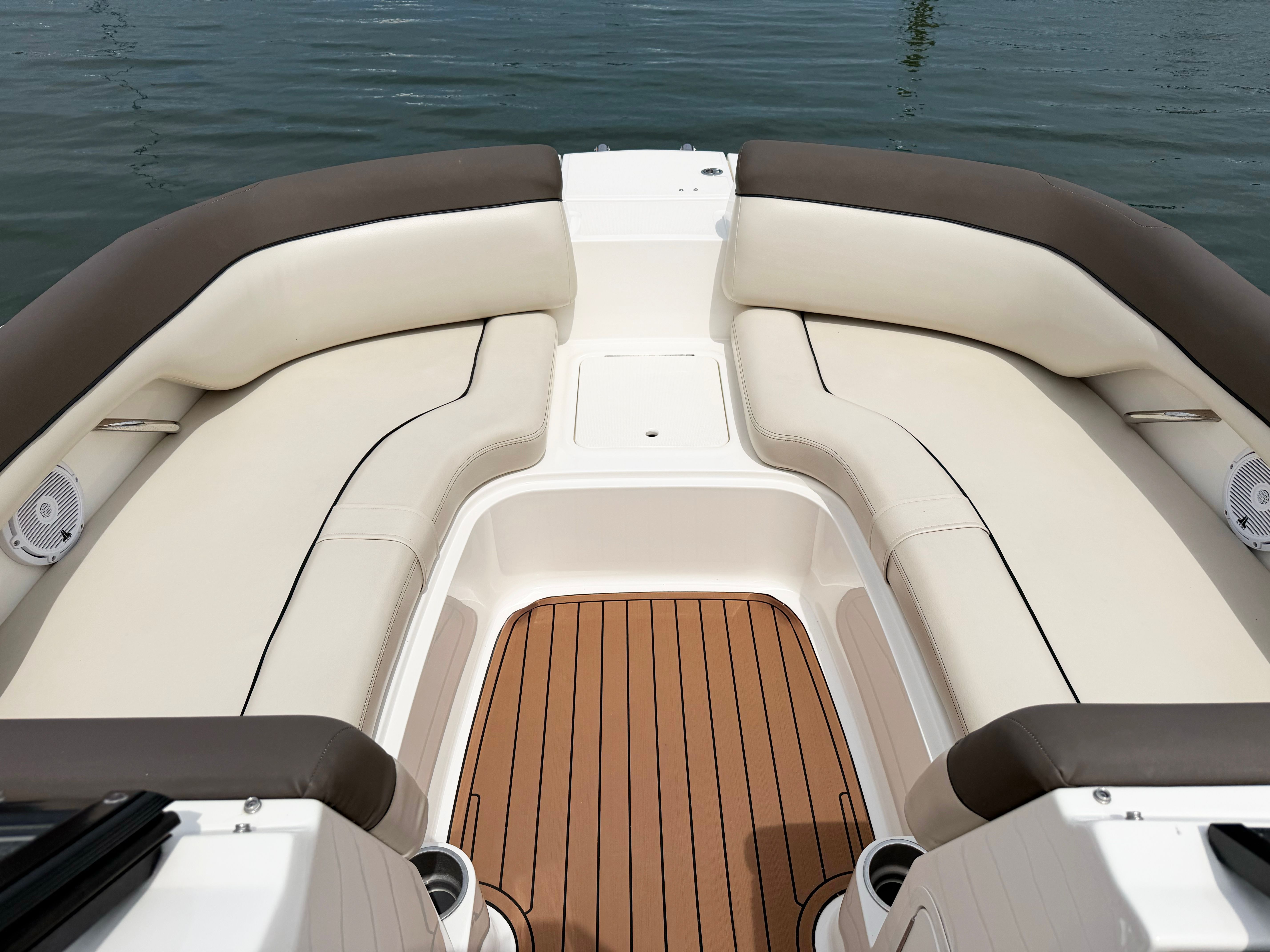 2018 Bayliner 210 Deck Boat - 4