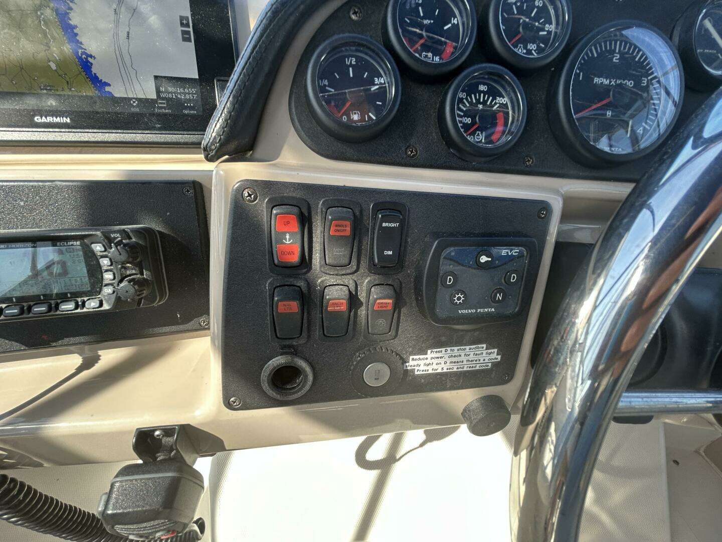 2005 Carver 366 MY - Image 17