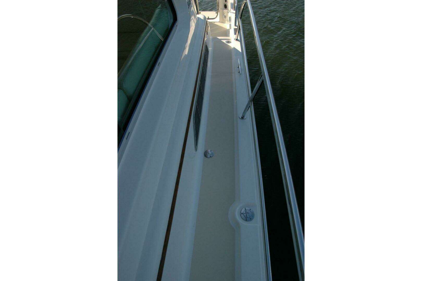 2019 Sabre 38 Salon Express - Image 36