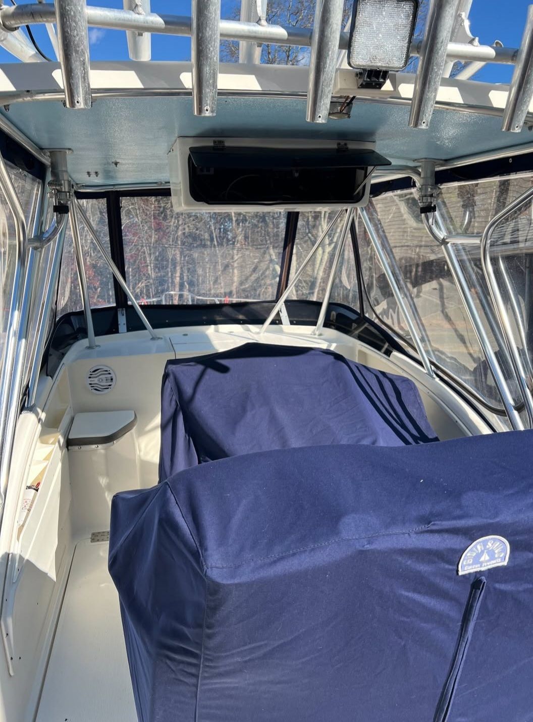 1998 Pursuit 2800 Offshore - 12
