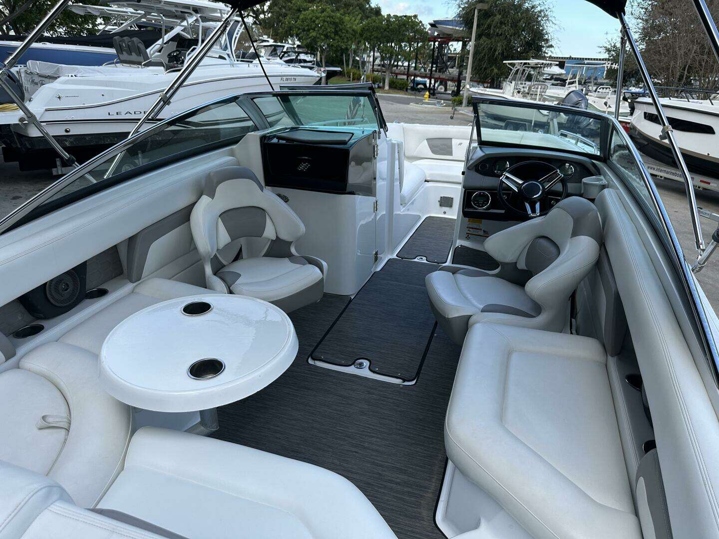 2020 Four Winns HD 240 OB - Image 31
