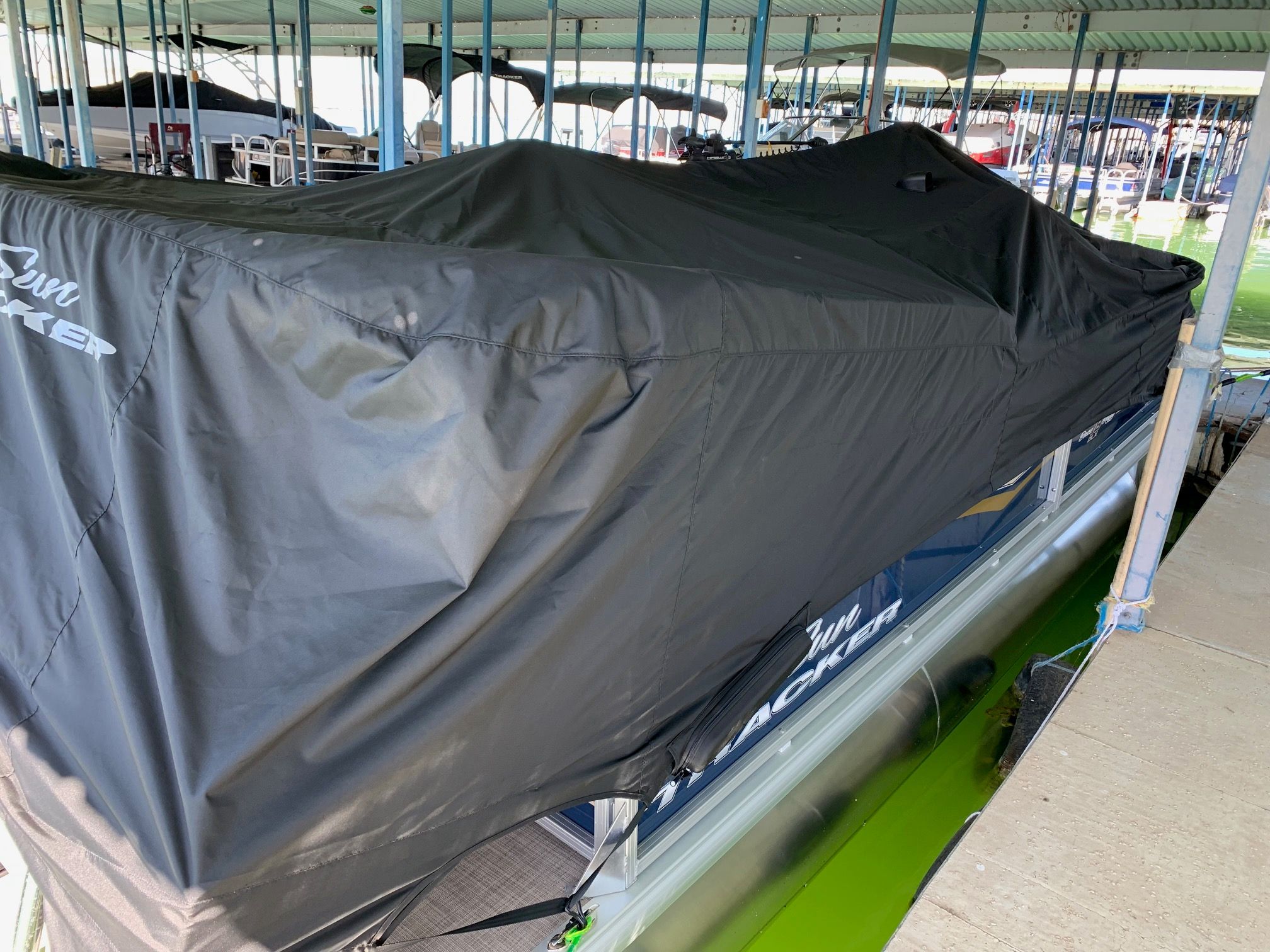 2024 Sun Tracker Bass Buggy 18 DLX - 6