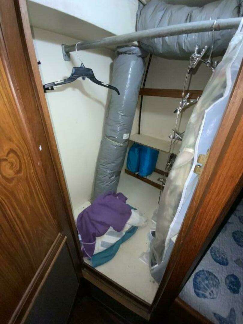 1987 President 41 Double Cabin Motor Yacht - Image 46