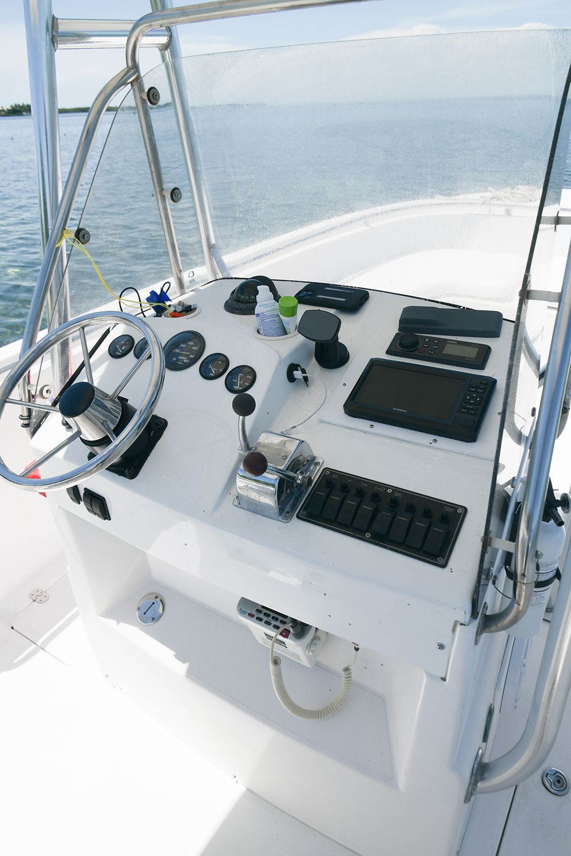 1997 Shamrock 24'6 - 10