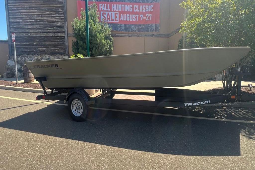 2026 Tracker Grizzly 2072 Utility