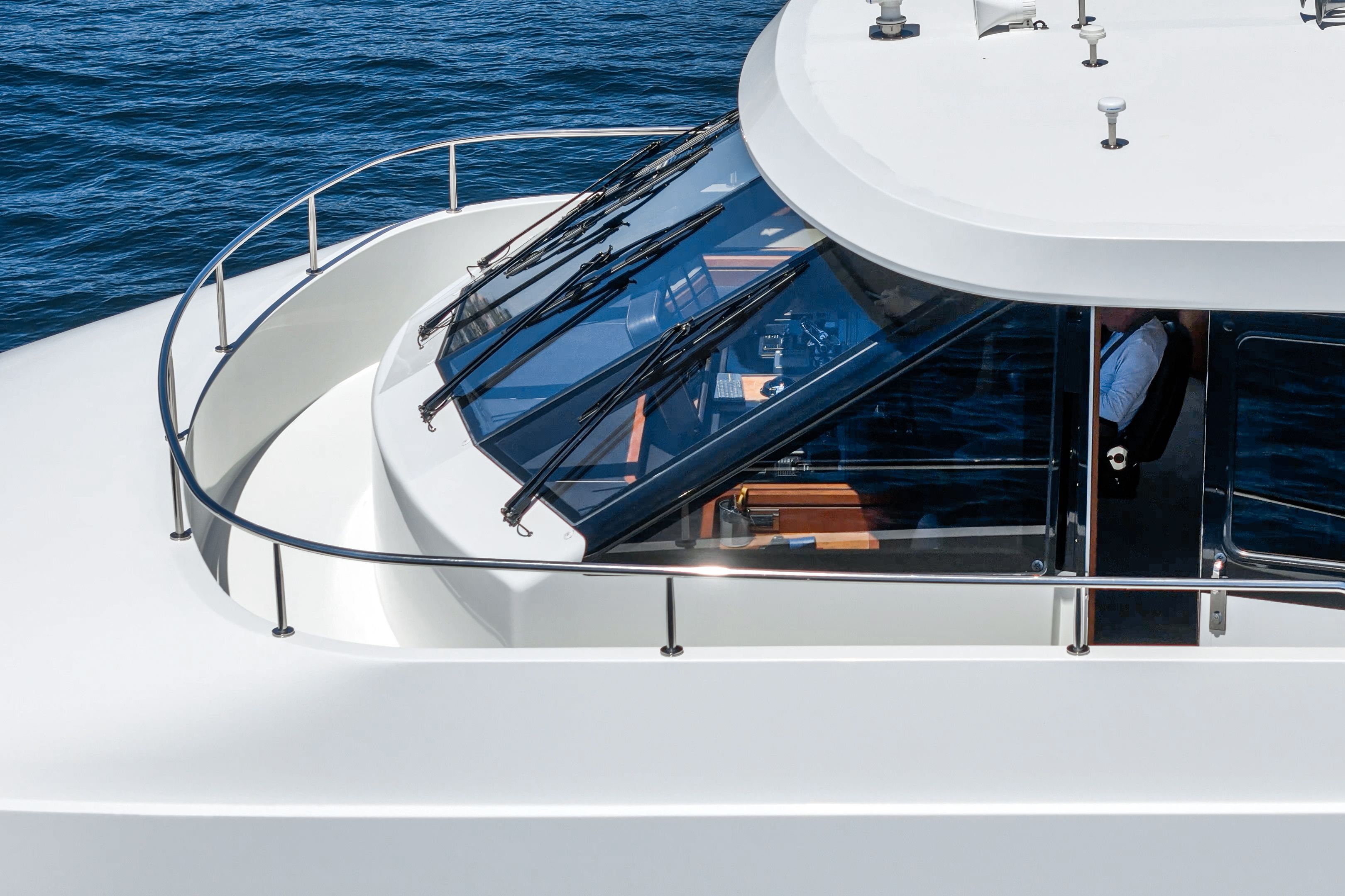 2015 Ocean Alexander 90 Skylounge Motoryacht - 62