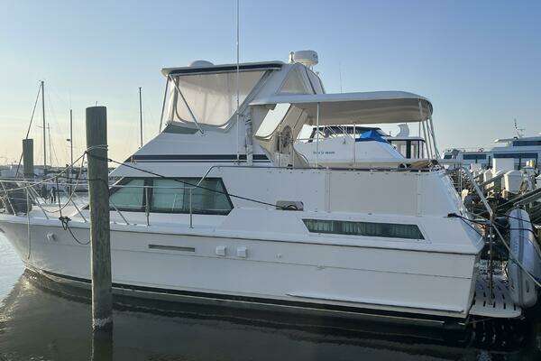 1994 Hatteras Double Cabin