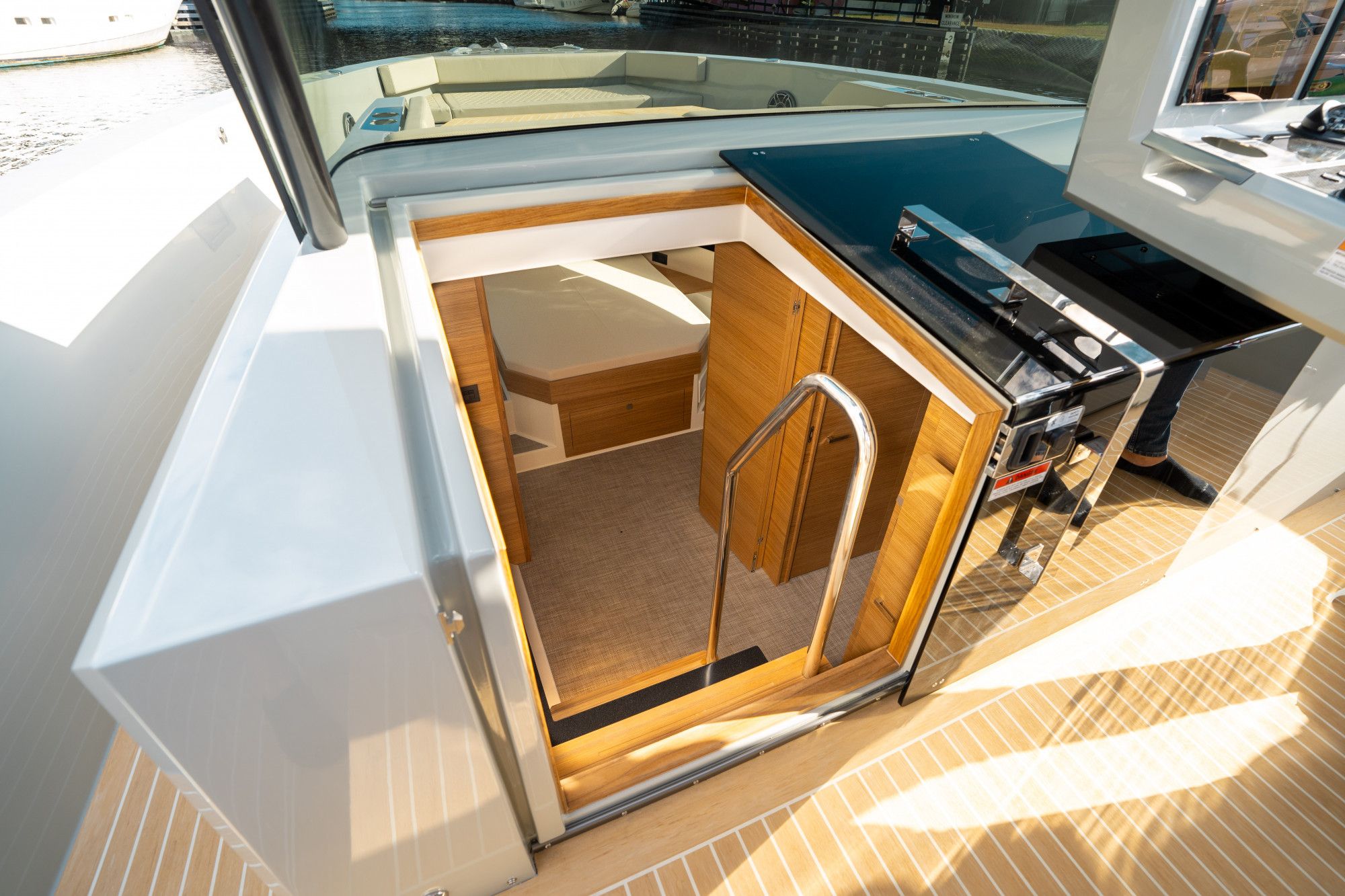 2025 De Antonio Yachts D50 OPEN - 34