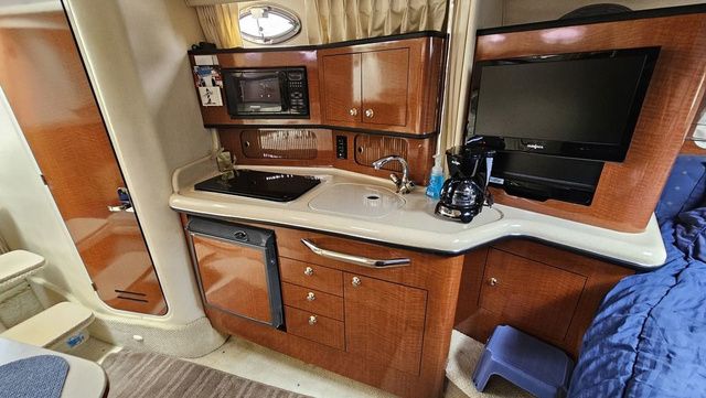 2003 Sea Ray 300 Sundancer - 16