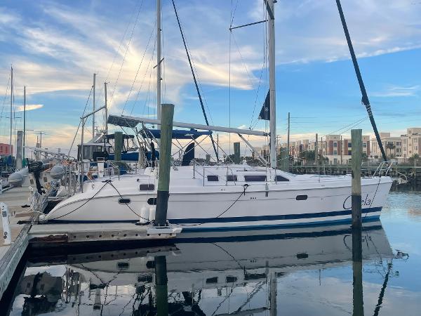 2005 Hunter Passage 456 - 11