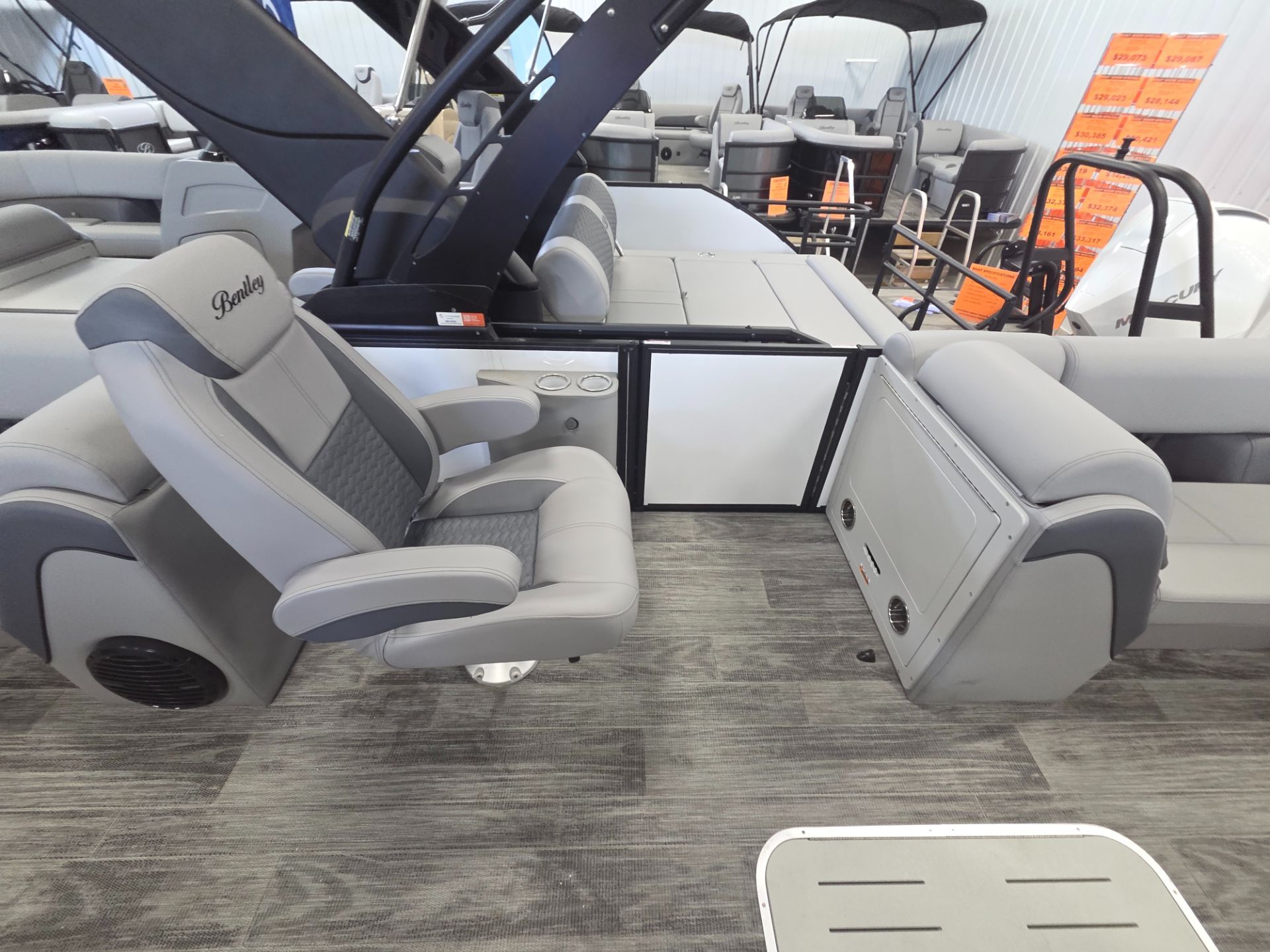 2026 Bentley Pontoons Elite 223 Admiral - 16