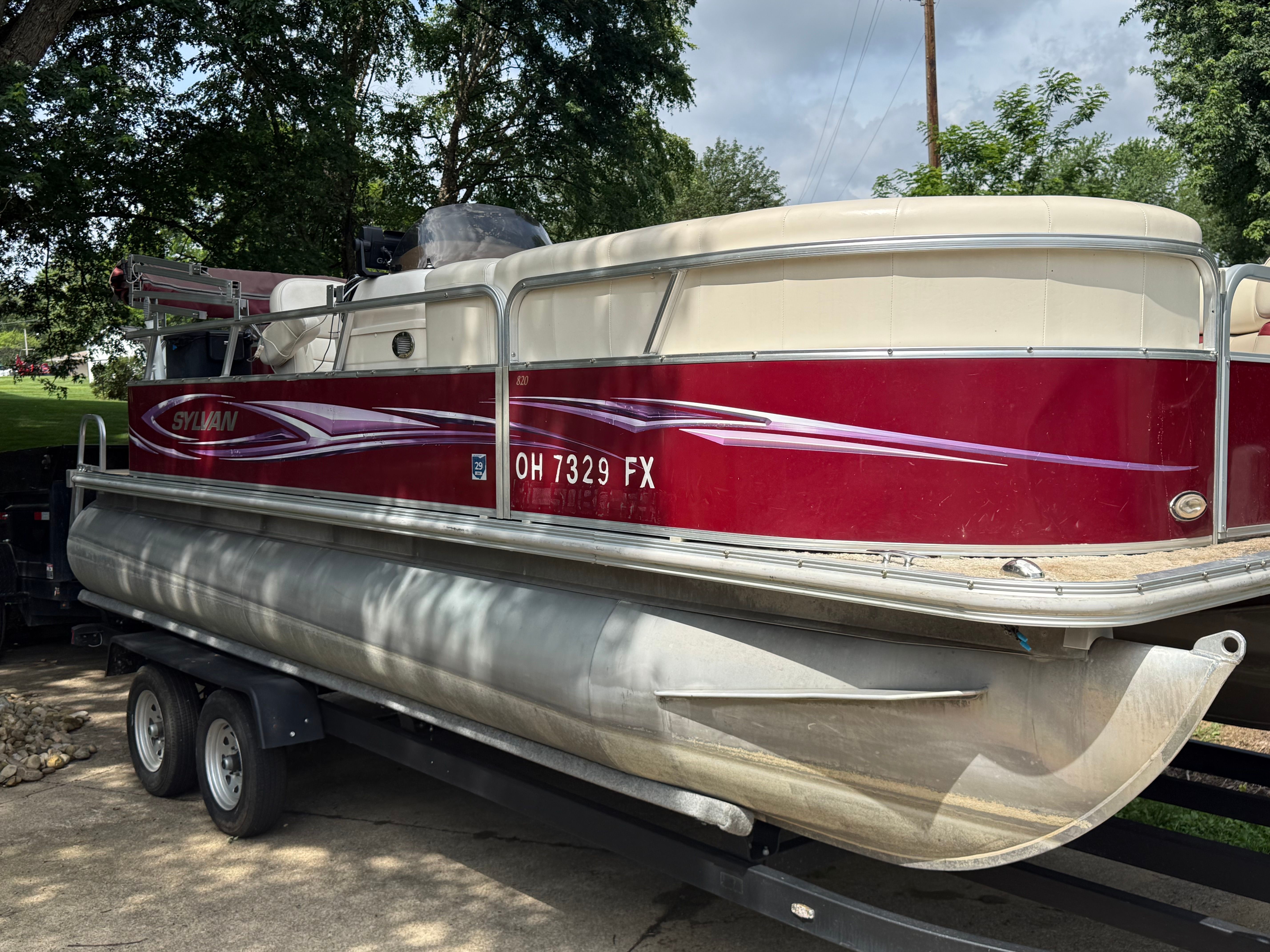 2011 Sylvan 8520 Mirage Cruise - 7