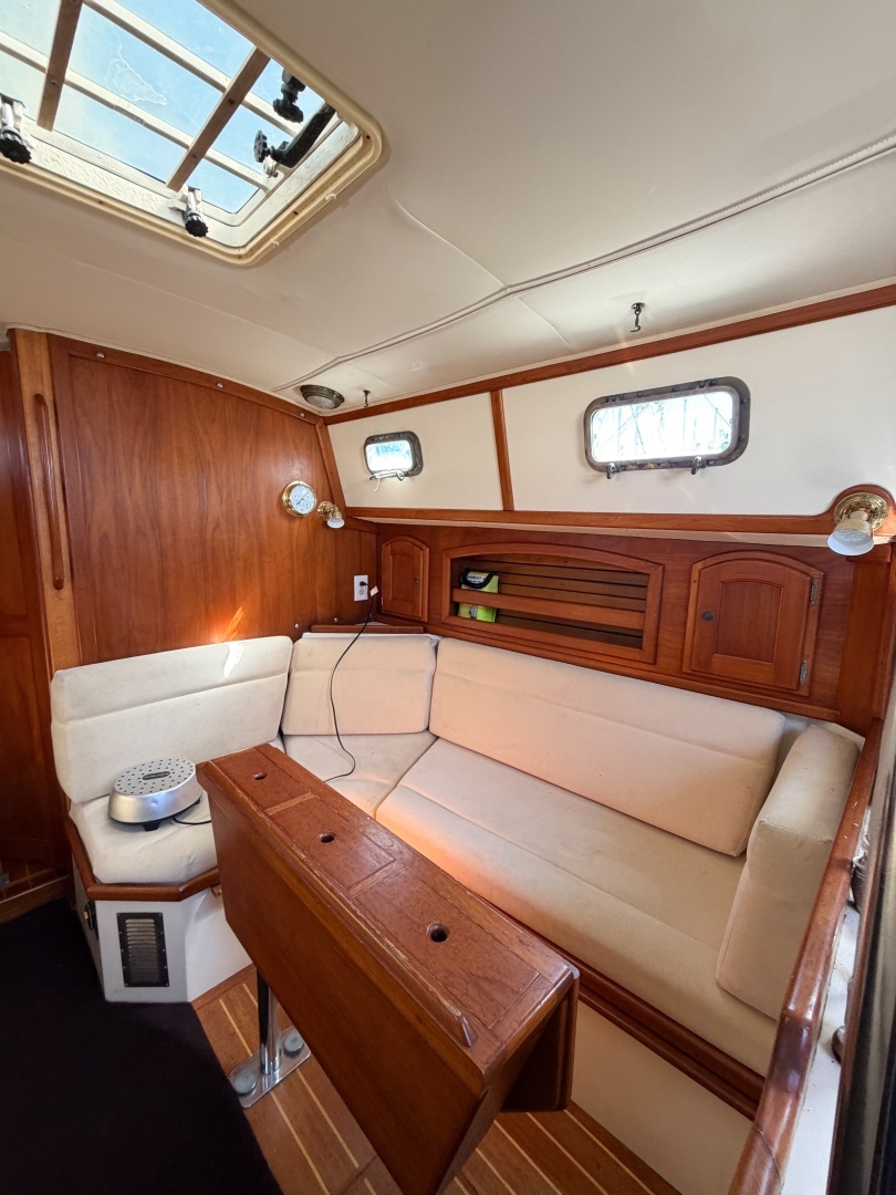 1998 Pacific Seacraft 37 - Image 39