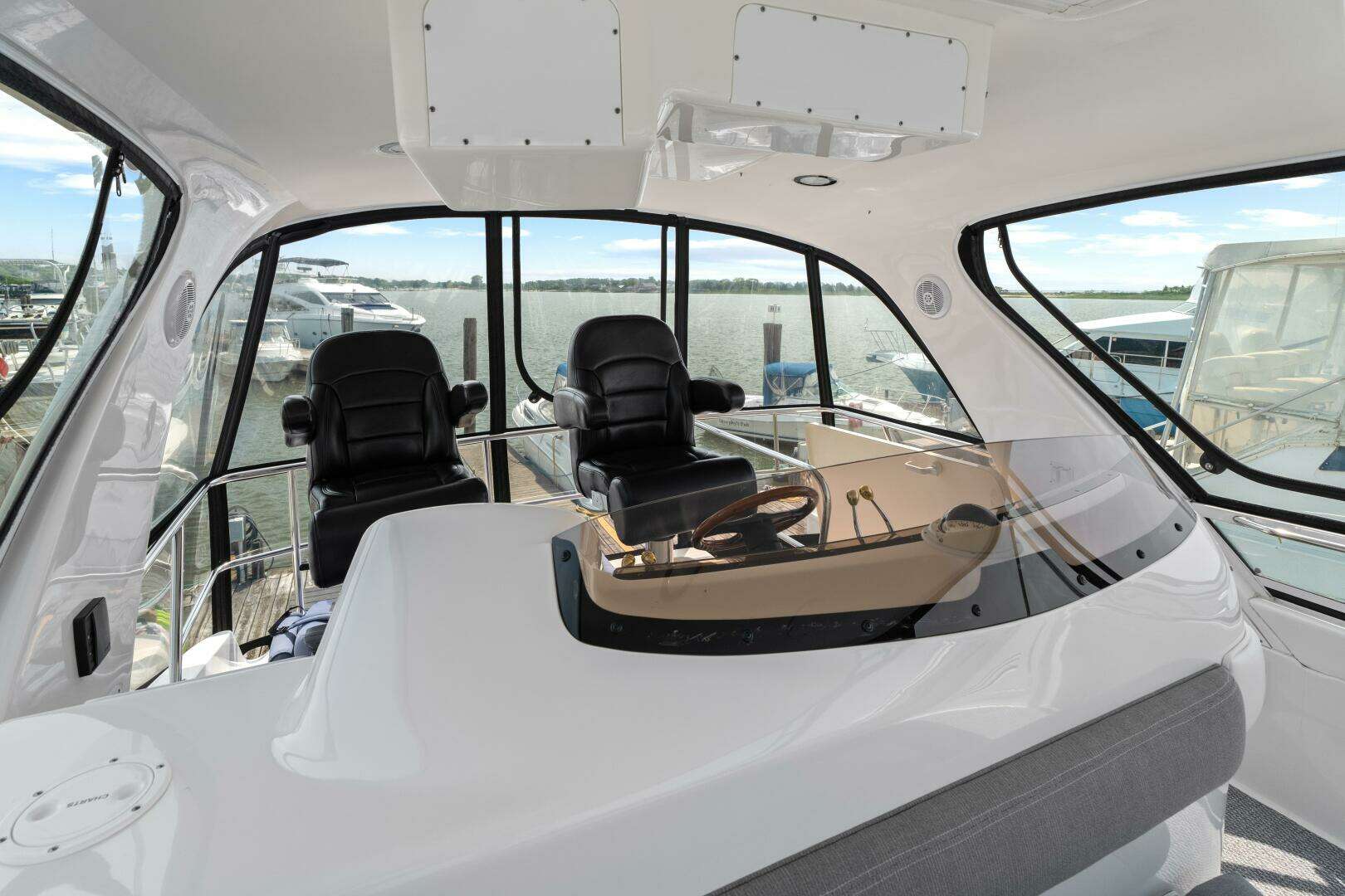 2003 Sea Ray 480 Sedan Bridge - Image 39