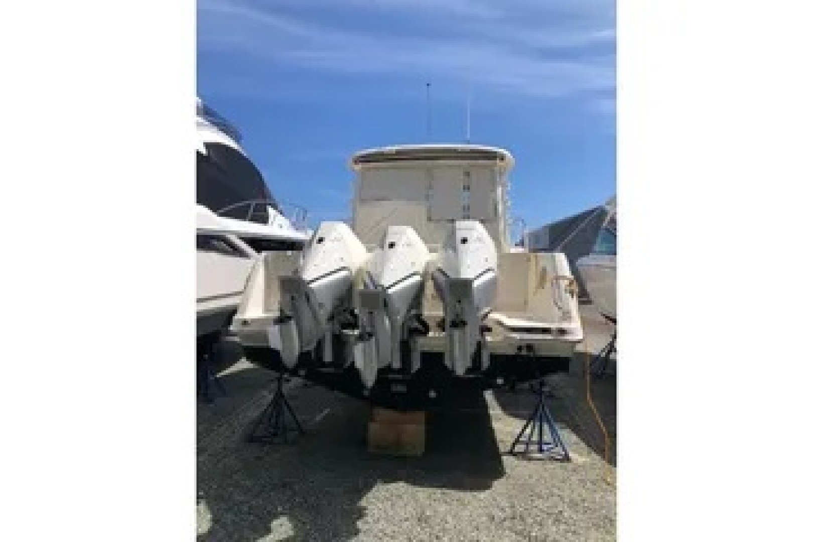 2020 Boston Whaler Conquest - Image 3