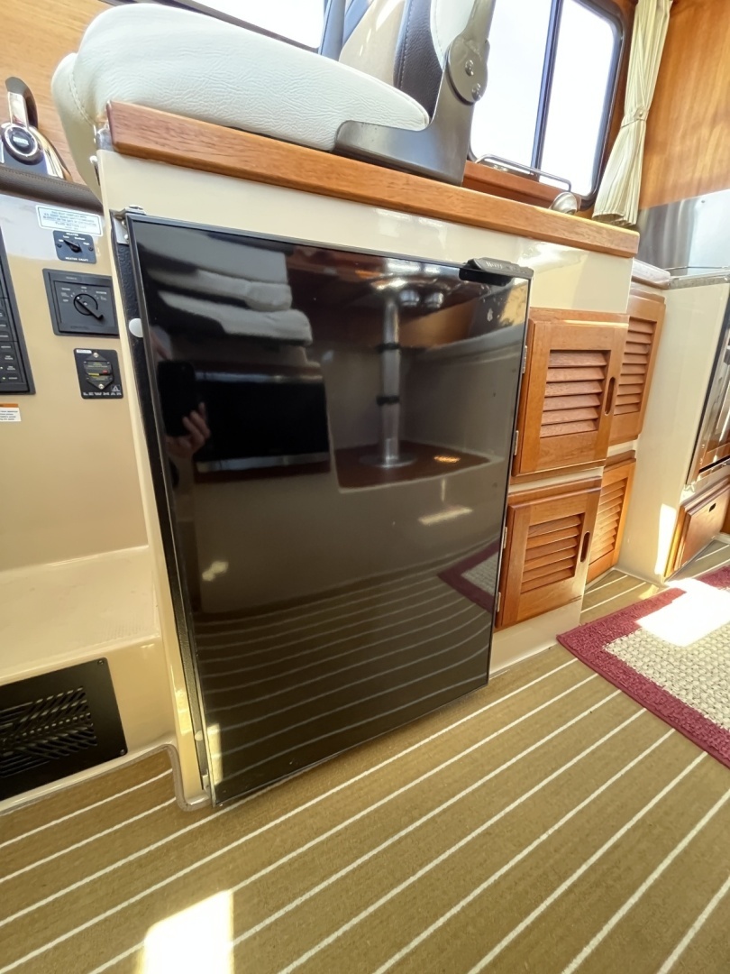 2017 Ranger Tugs R27 Northwest Edition - Image 27