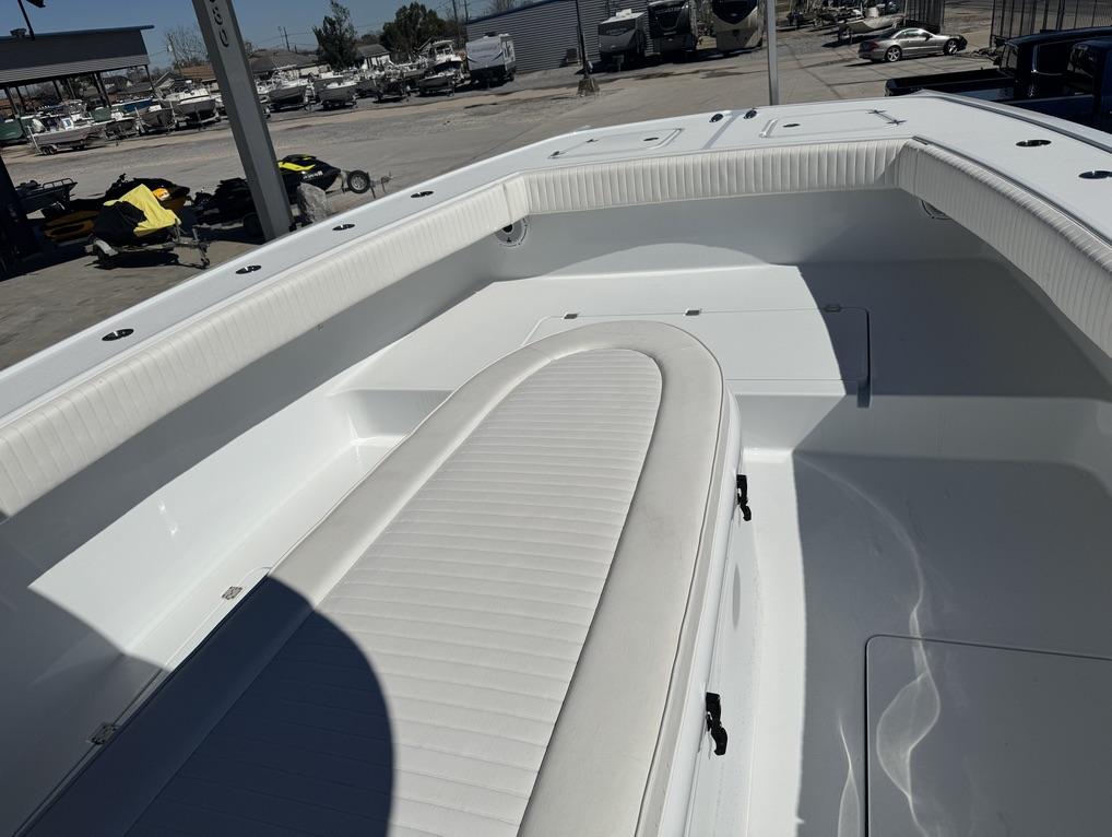 2017 Freeman 34VH - 16