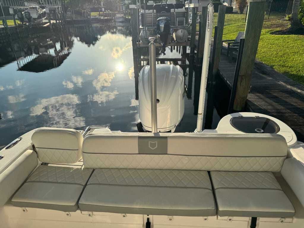 2024 Sea Fox 248 Side Console - 6
