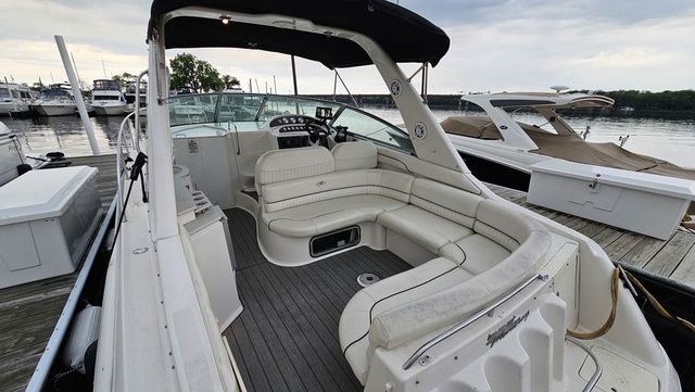 2003 Monterey 322 Cruiser - 5