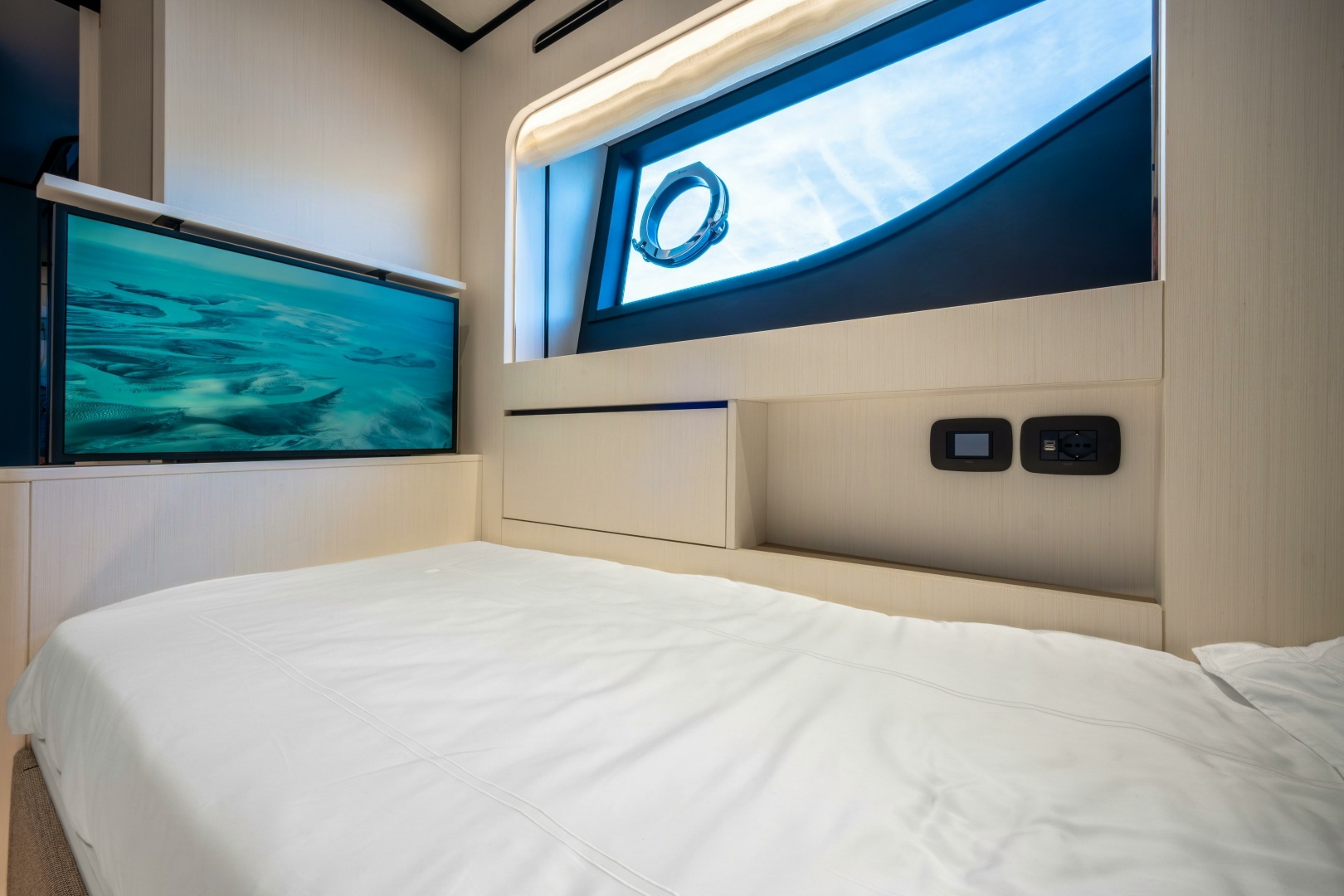 2025 Ferretti Yachts Ferretti 940 - Image 23